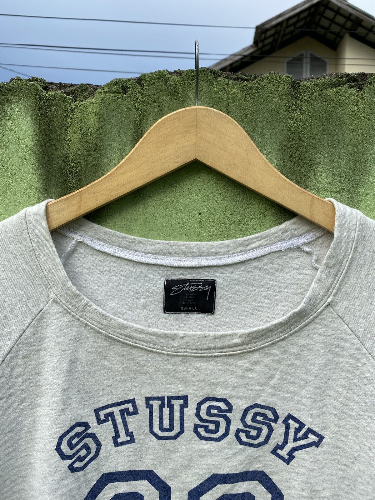 Stussy Stussy Vintage 80 Raglan Crewneck Classic Pullover Soft Grey Size S / US 4 / IT 40 - 2 Thumbnail