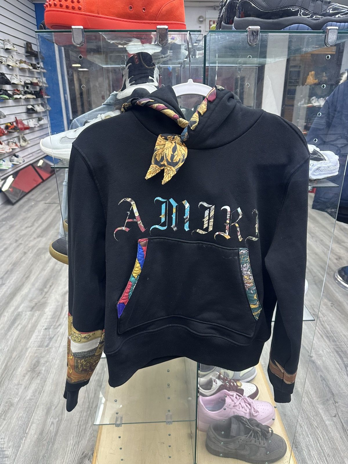 Amiri Amiri Scarf Patch Olde English Hoodie Size US XS / EU 42 / 0 - 1 Thumbnail