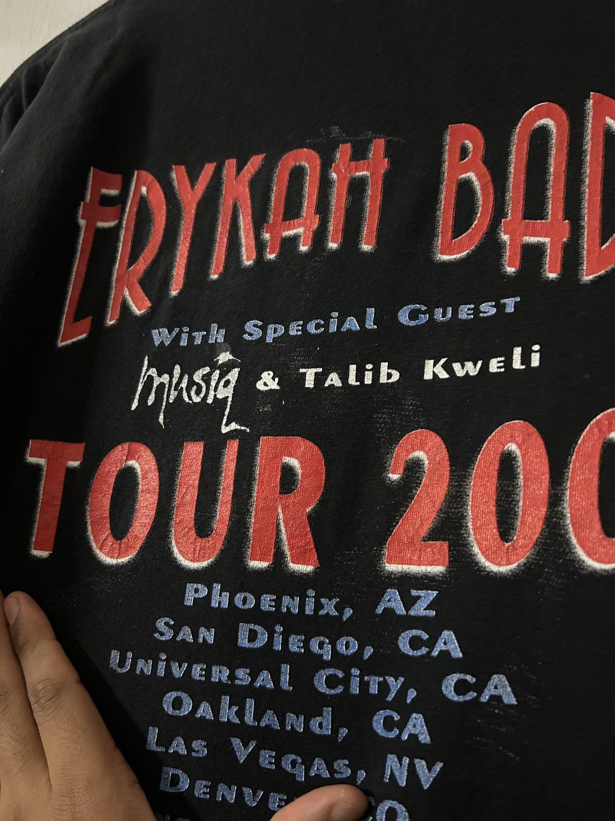 Vintage Vintage 2001 Erykah Badu Tour raptees photo tee design Size US XL / EU 56 / 4 - 10 Thumbnail