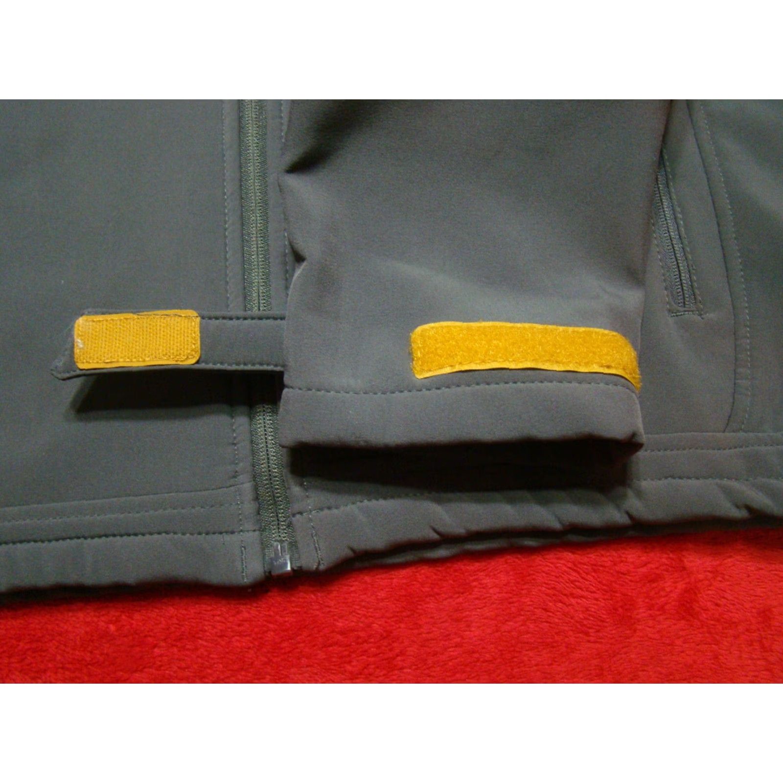 Vintage Regatta Great Outdoors Mens Softshell Gray Burnt Orange Jacket Adventure Tech XL Size US XL / EU 56 / 4 - 7 Thumbnail