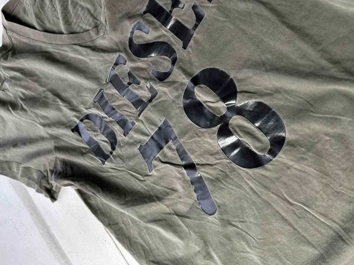 Diesel CRAZY🚨 DIESEL AVANT GARDE Y2K POCKET T-SHIRT MEN Size US M / EU 48-50 / 2 - 7 Thumbnail