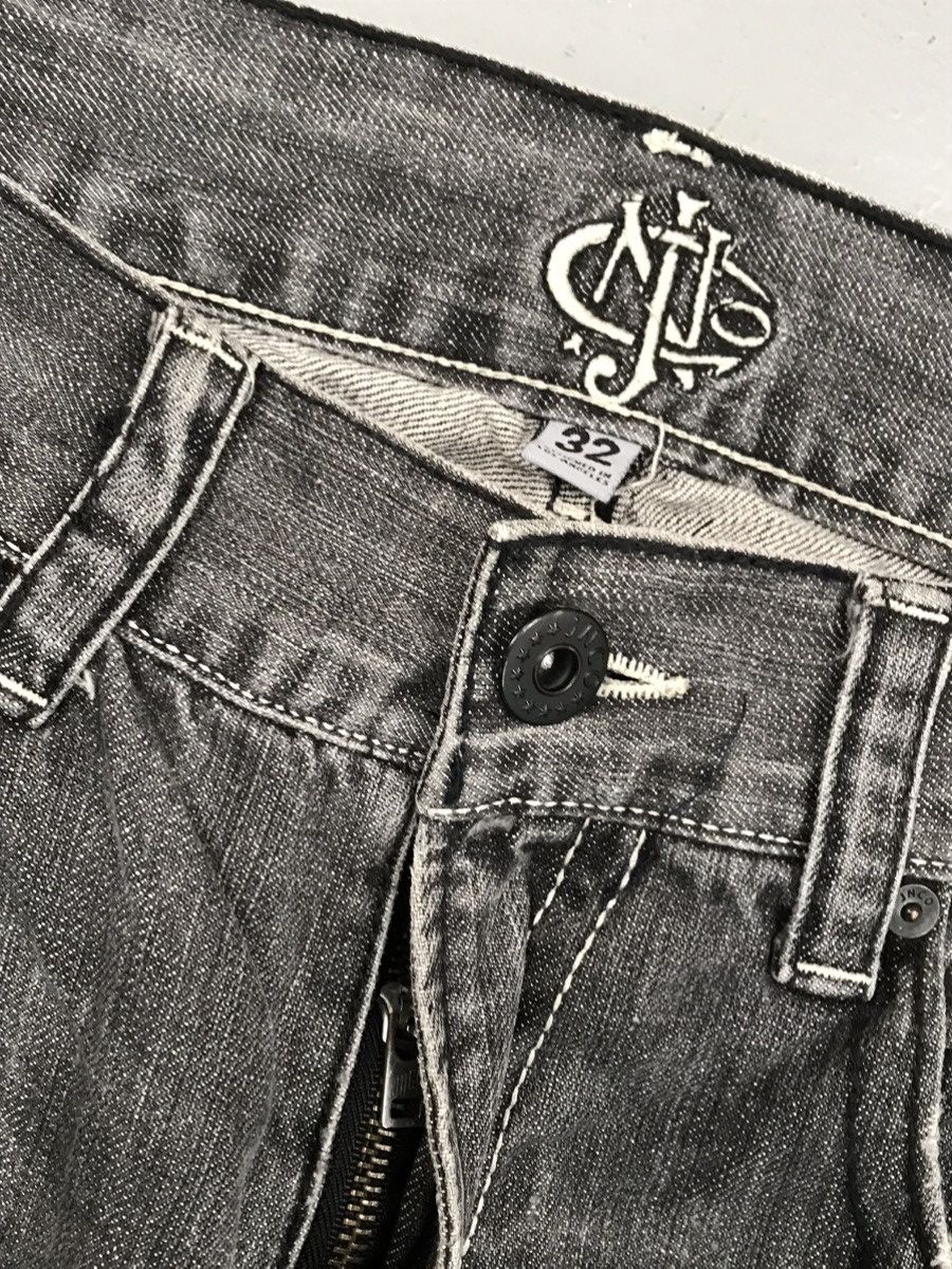 JNCO × Southpole × Vintage Vintage 90s Jnco cloves embroidered denim Size US 31 - 8 Thumbnail