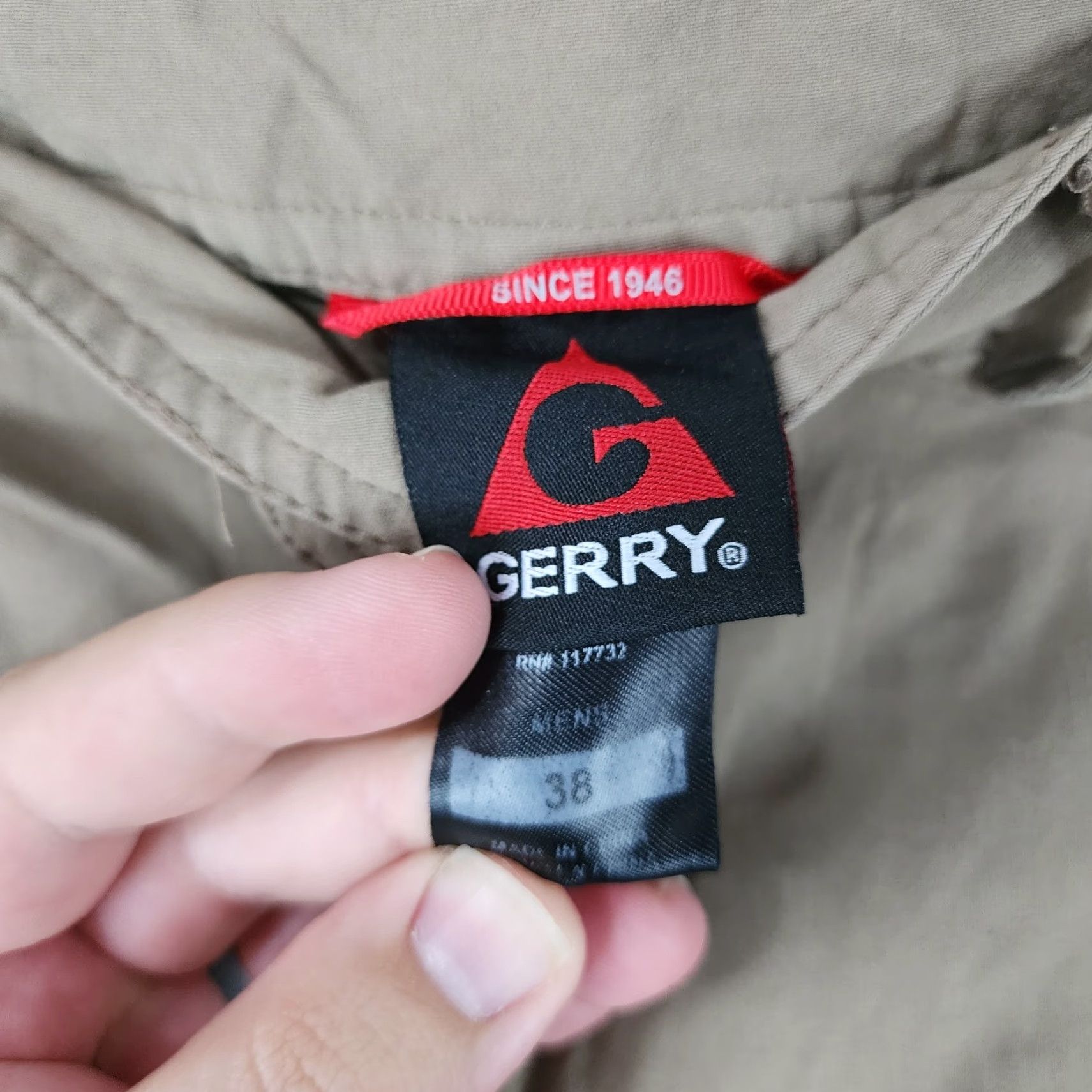 Vintage GERRY Cargo Shorts Outdoor Mens Brown Size 38 Nylon Rayon, Hiking, Regular, Men's Clothing Size US 38 / EU 54 - 2 Thumbnail