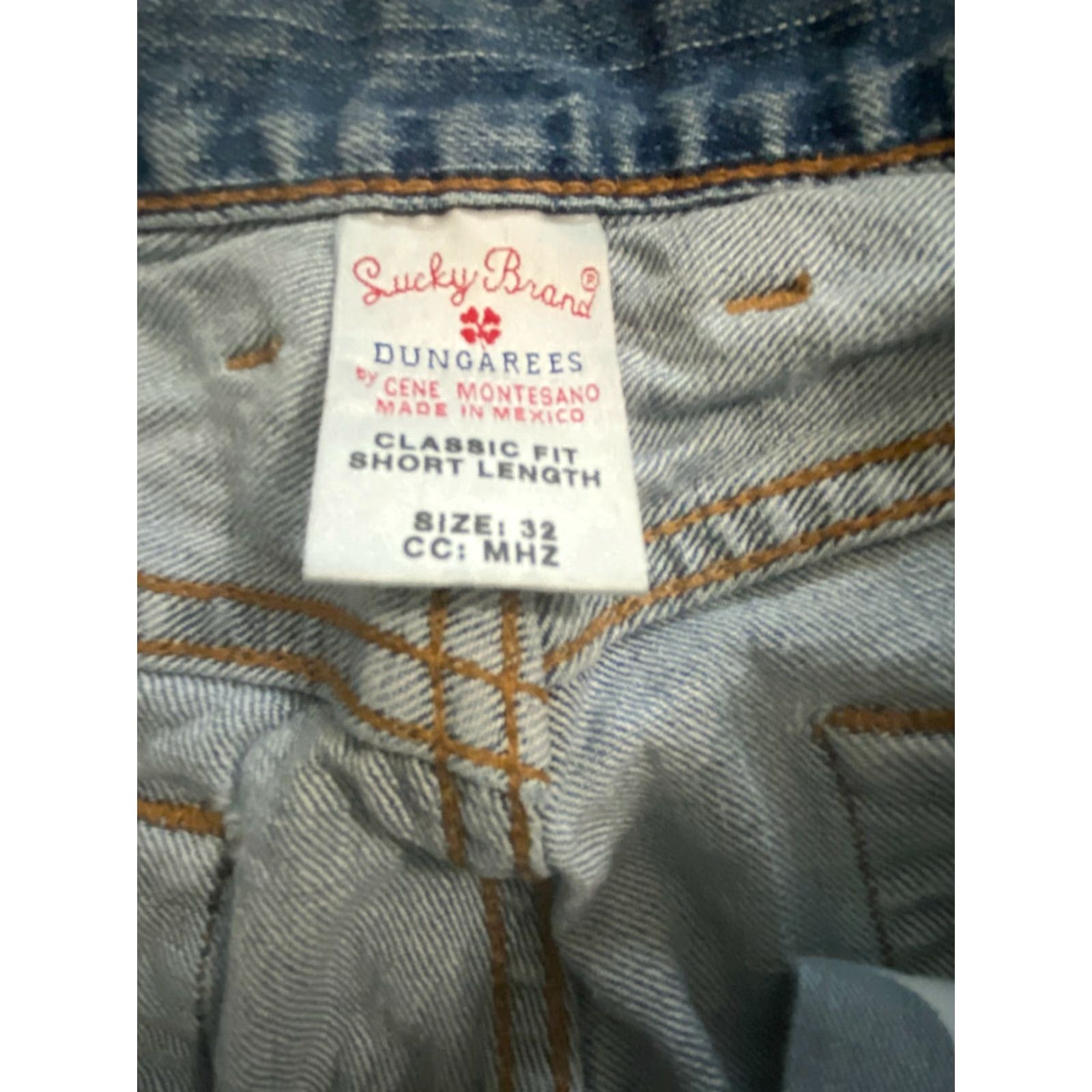 Lucky Brand Lucky Brand Jeans Men’s Size 32 Dungarees Of America Classic Fit Short Length Blue Denim Five Pocket Straight Rise Mid-Rise Belt Loops Zipper Size US 36 / EU 52 - 4 Thumbnail
