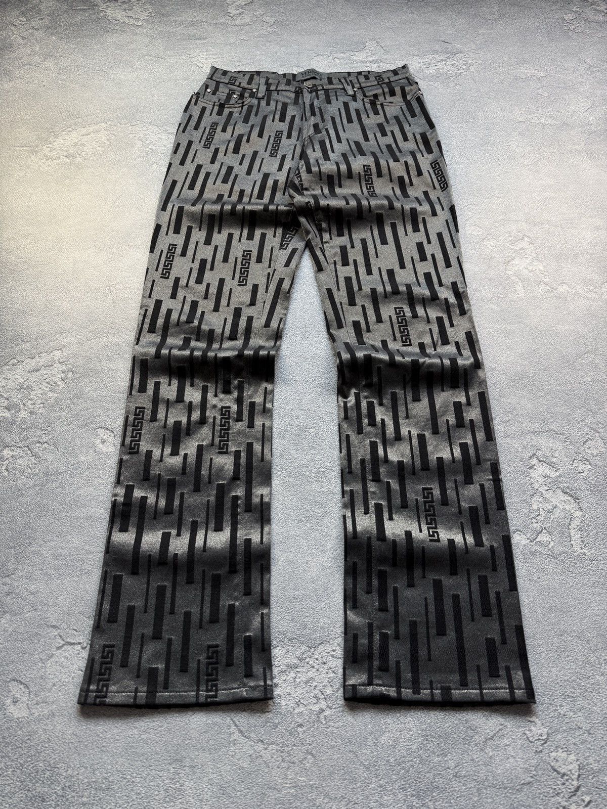 Versace Vintage Versace Pants 90s Jeans Black Logo On Pocket Y2K Size US 31 - 1 Thumbnail