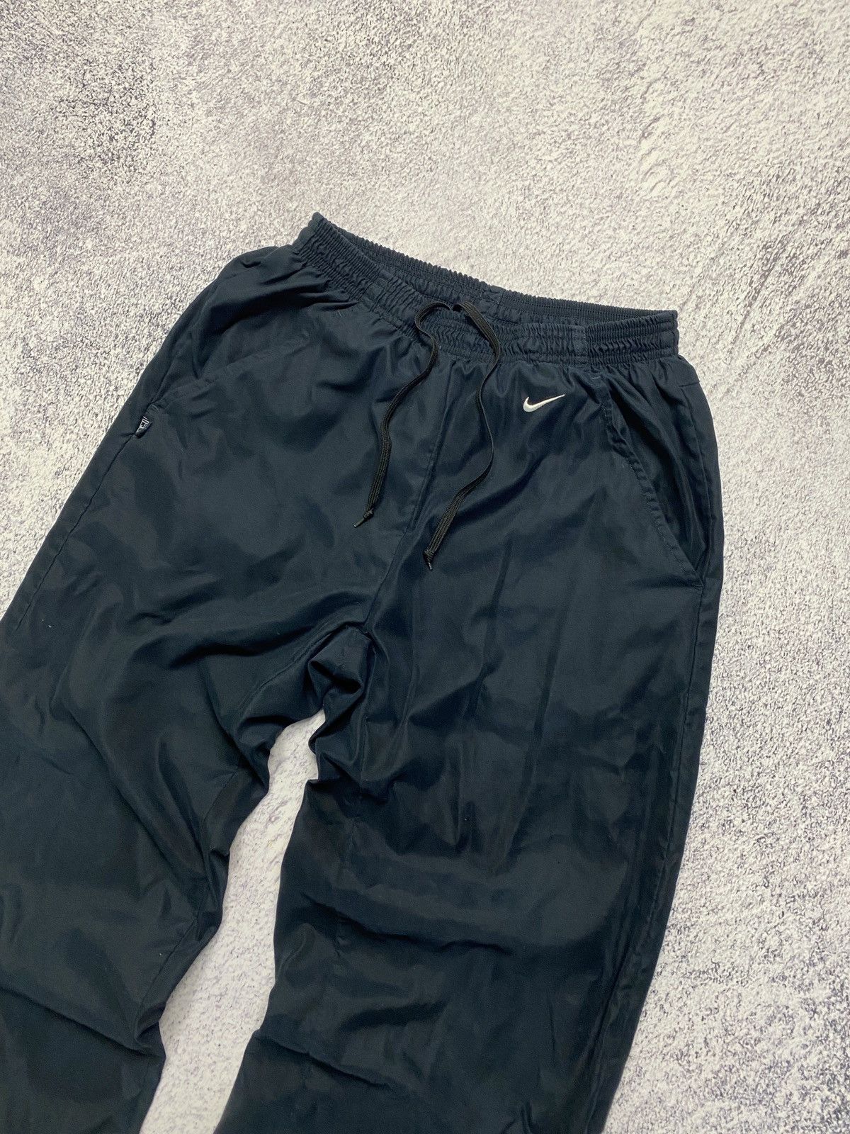 Nike Y2K Nike Vintage Nylon Track Pants Baggy Drill Mini Swoosh Size US 30 / EU 46 - 5 Thumbnail