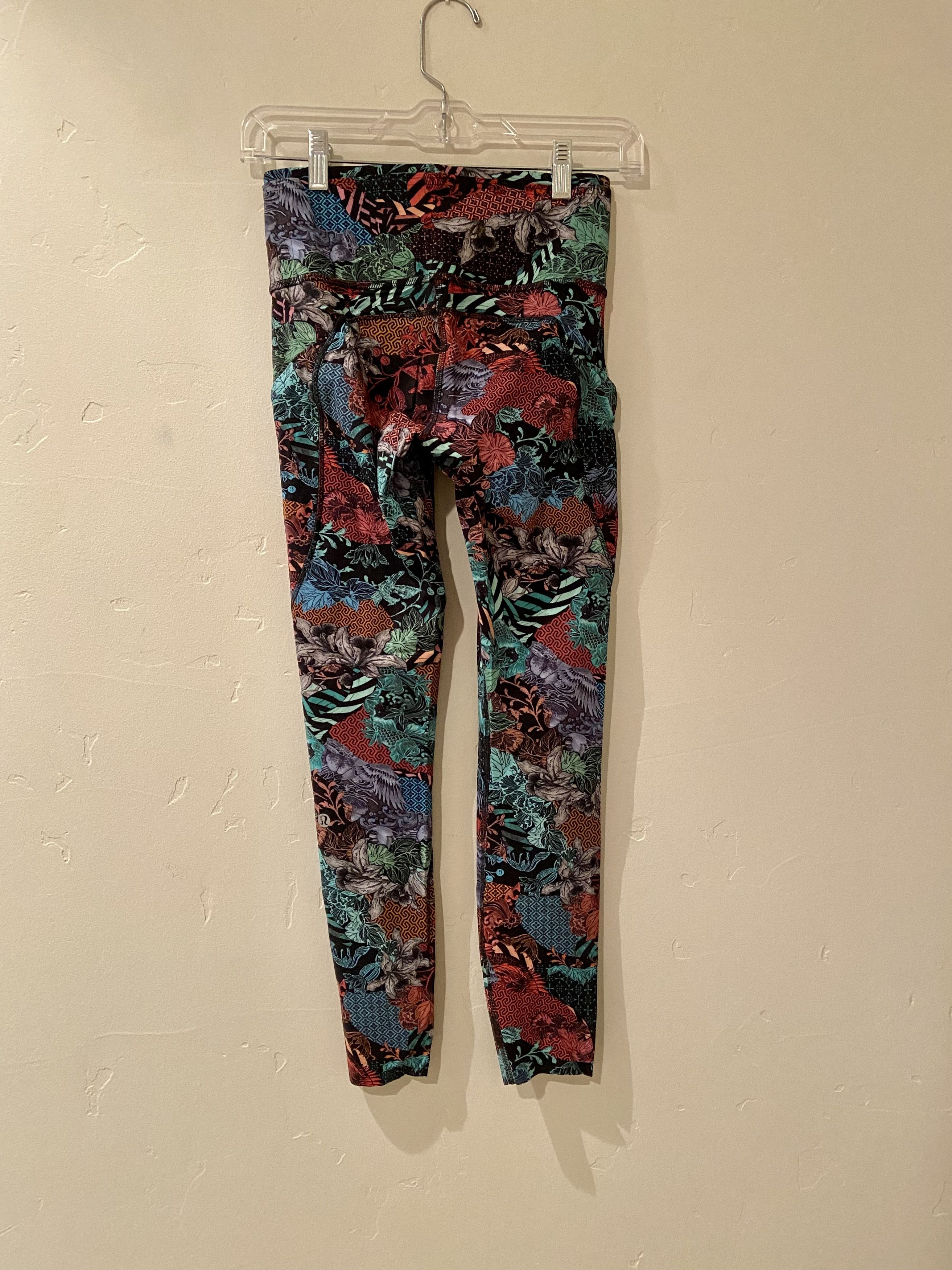 Lululemon 🆕 Lululemon Fast & Frees - Zen Clash Multi - Size 4 - 25" Size 27" / US 4 / IT 40 - 4 Thumbnail