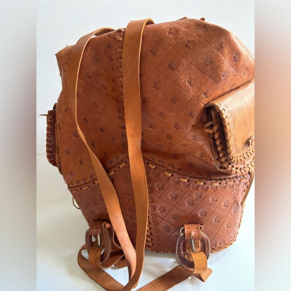 Designer Hand-Tooled Tan Brown Leather Backpack Size ONE SIZE - 4 Thumbnail