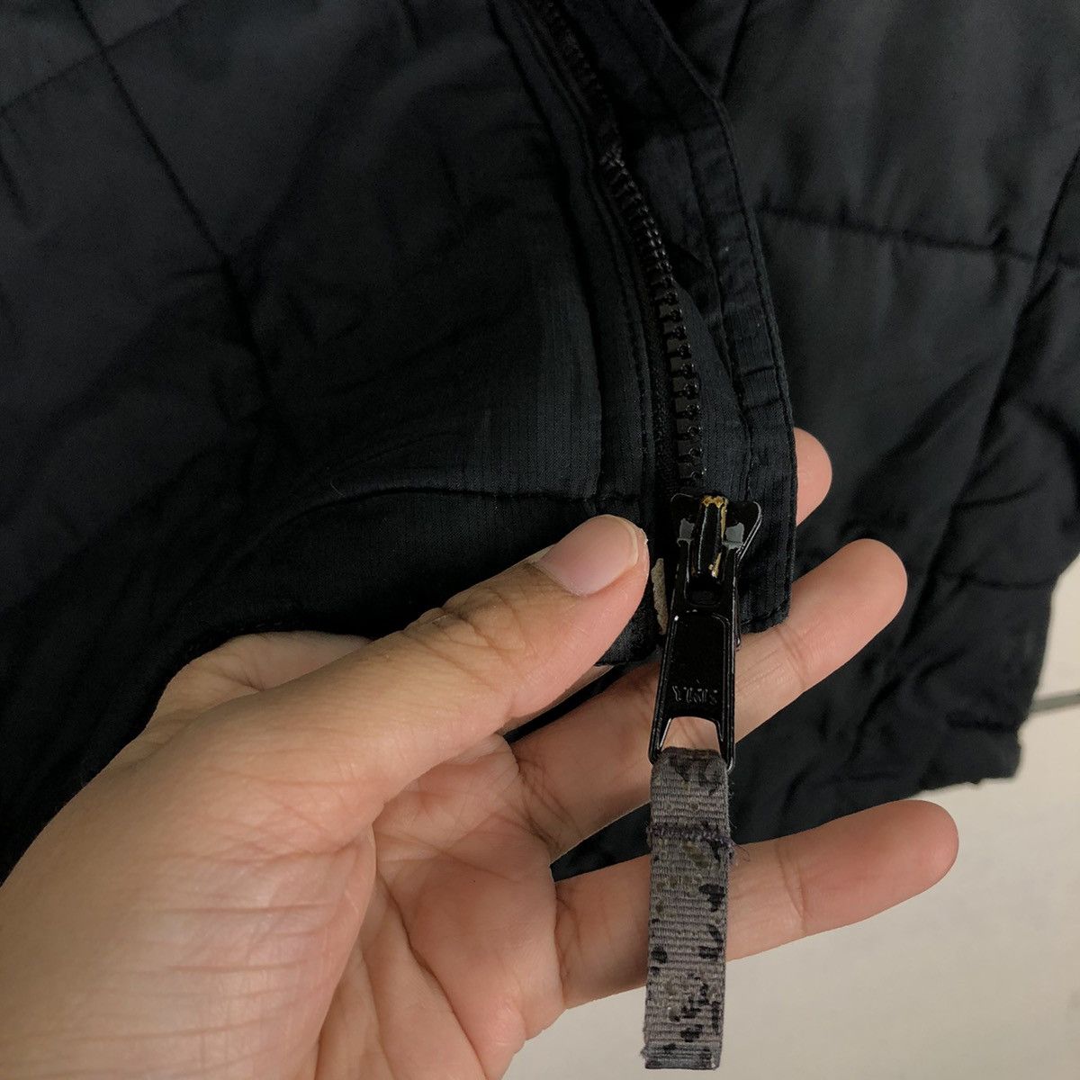 Japanese Brand 🔥Vtg Light Puffer Down Bomber Jacket Columbia Outdoor Wear Size US XL / EU 56 / 4 - 15 Thumbnail
