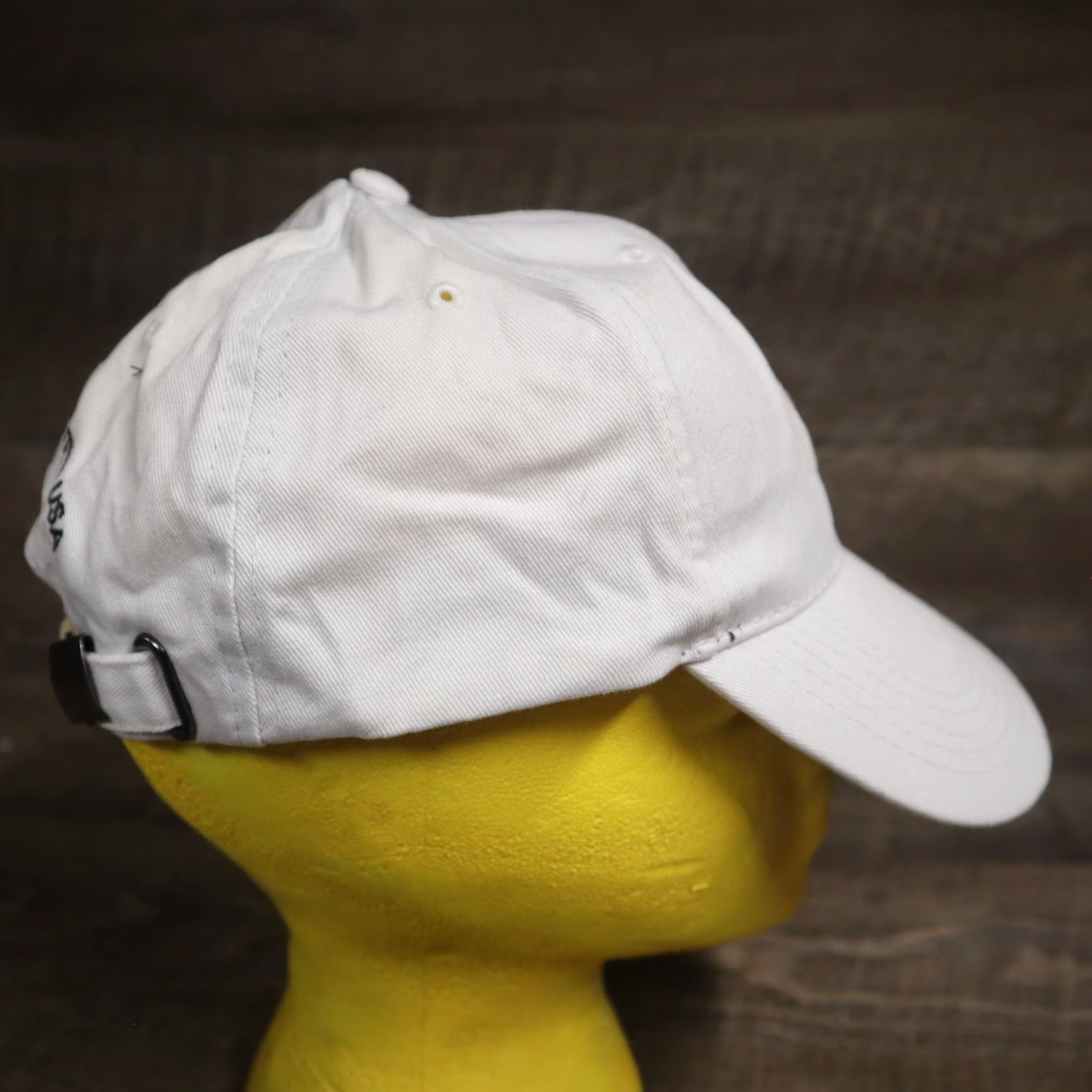 Vintage Jim Beam Since 1795 Kentucky Bourbon Whiskey Hat Unisex Adults One Size White Adjustable 100% Cotton Baseball Cap Mens Womens Boys Girls Size ONE SIZE - 4 Thumbnail