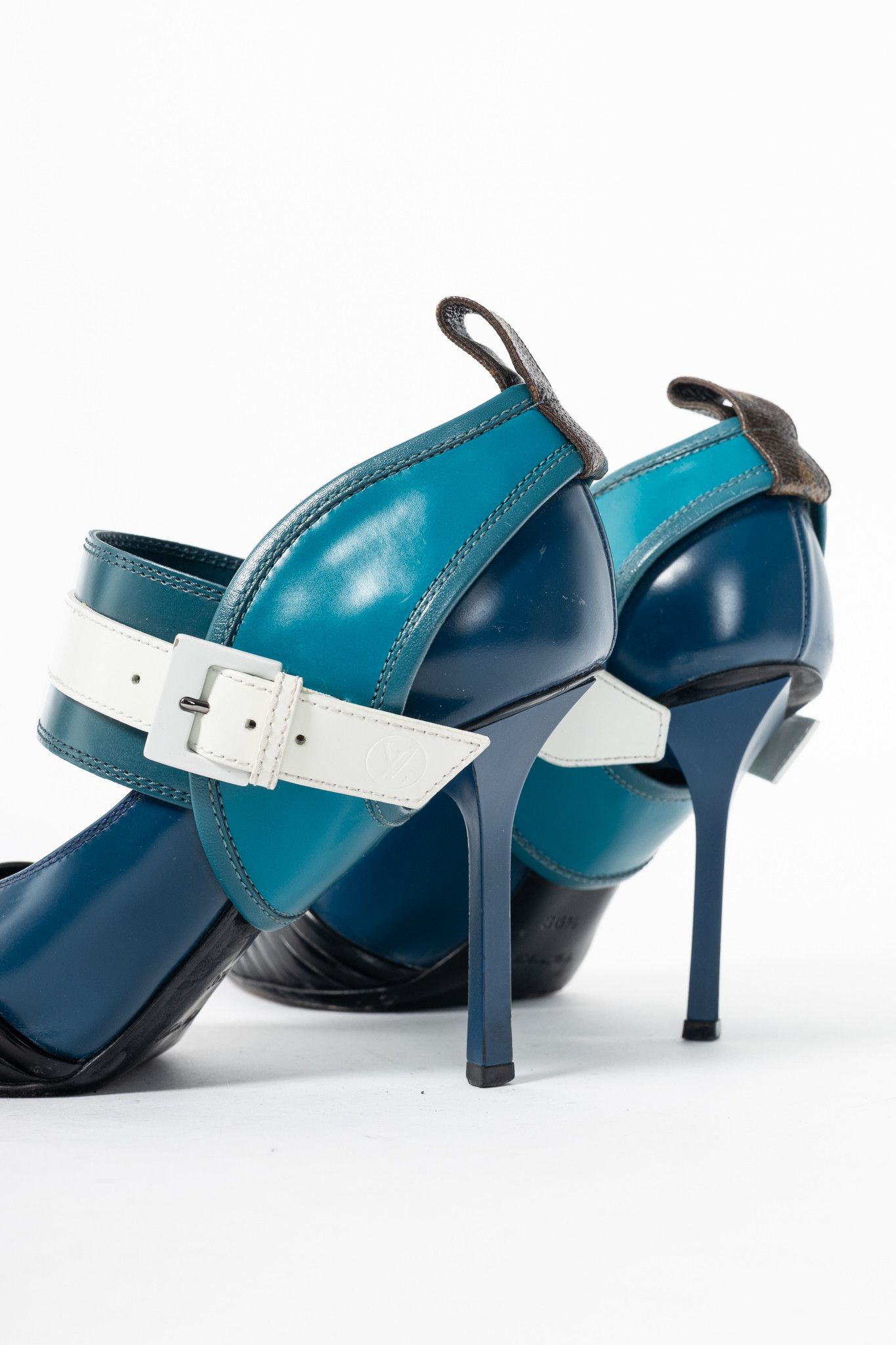 Louis Vuitton Louis Vuitton AW15 Runway Colourblock Mary Jane Heels Size US 6 / IT 36 - 7 Thumbnail