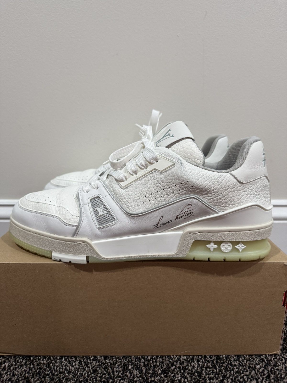 Louis Vuitton Louis Vuitton x Virgil All White #54 Low Top Trainer Sneaker Size US 9 / EU 42 - 2 Thumbnail