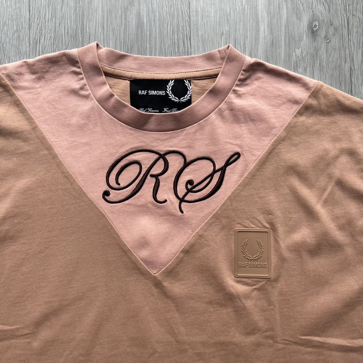 Fred Perry × Raf Simons Raf Simons x Fred Perry Collab Peach T Shirt Size US L / EU 52-54 / 3 - 2 Thumbnail