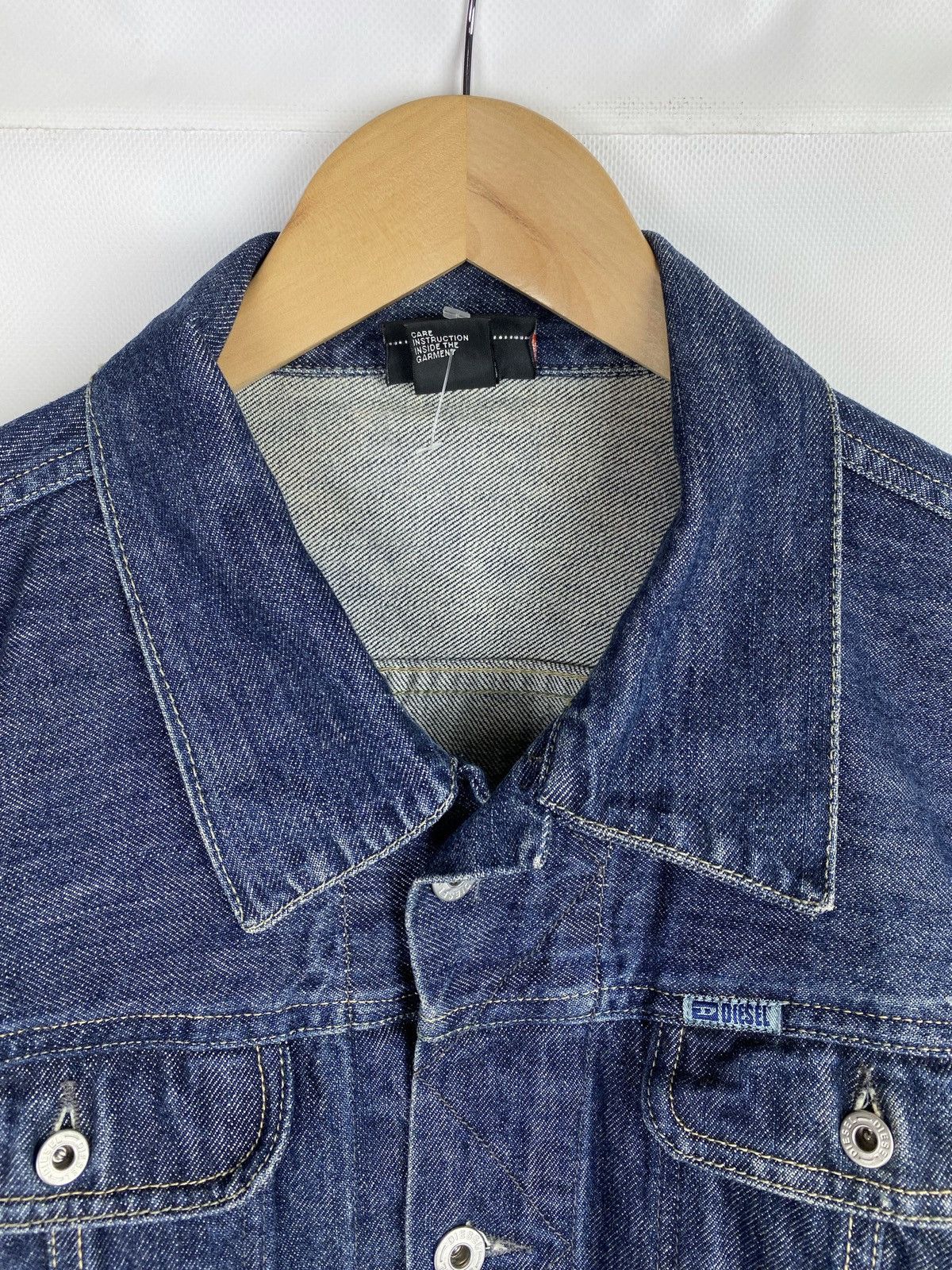 Diesel VTG 90s Diesel men’s denim trucker jacket size XXL Size US XXL / EU 58 / 5 - 6 Thumbnail