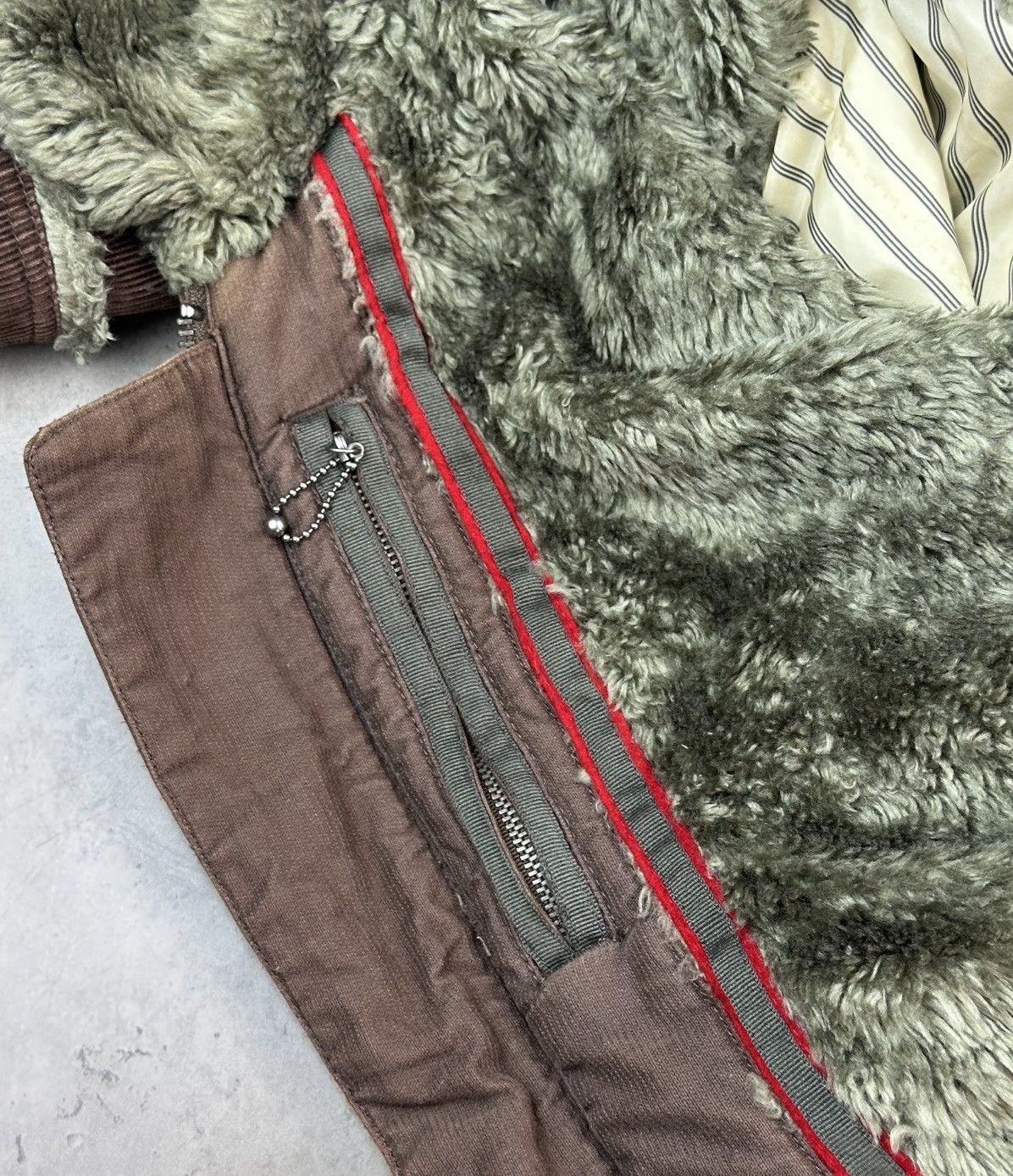 Diesel Vintage DIESEL Corduroy Sherpa Trucker Jacket XL Y2K Size US XL / EU 56 / 4 - 14 Thumbnail