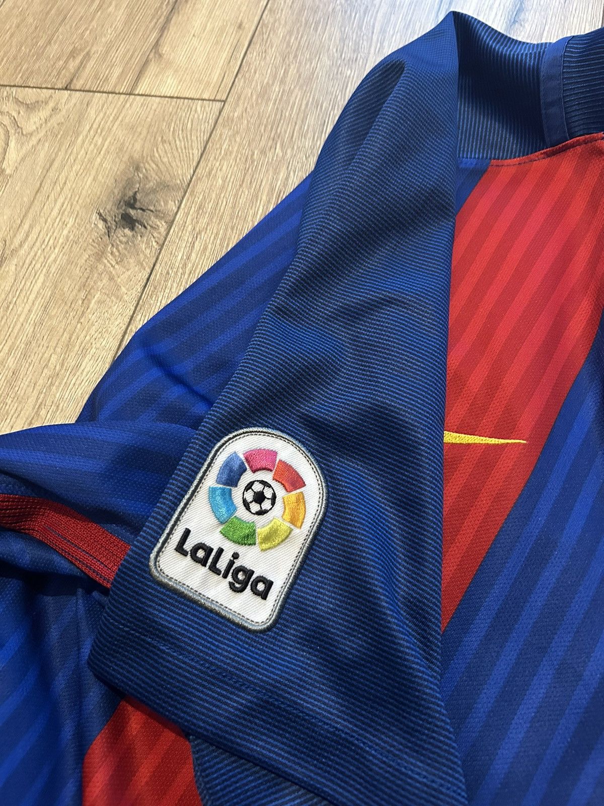 Nike × Vintage Soccer Jersey Kit Nike FC Barcelona 2016/17 Home #10 Messi Size US XL / EU 56 / 4 - 9 Thumbnail