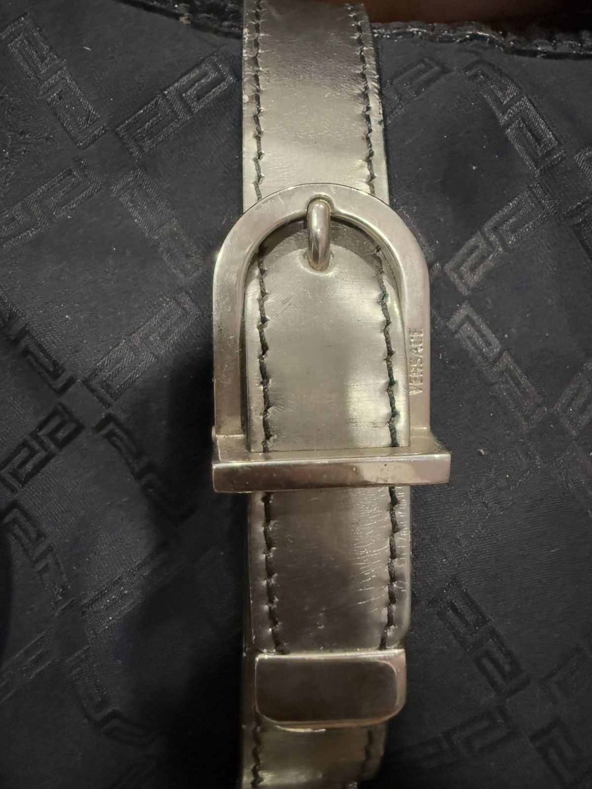 Genuine Leather VERSACE MEDUSA LUXURY BAG GENUINE LEATHER RIRI ZIPPER Size ONE SIZE - 9 Thumbnail