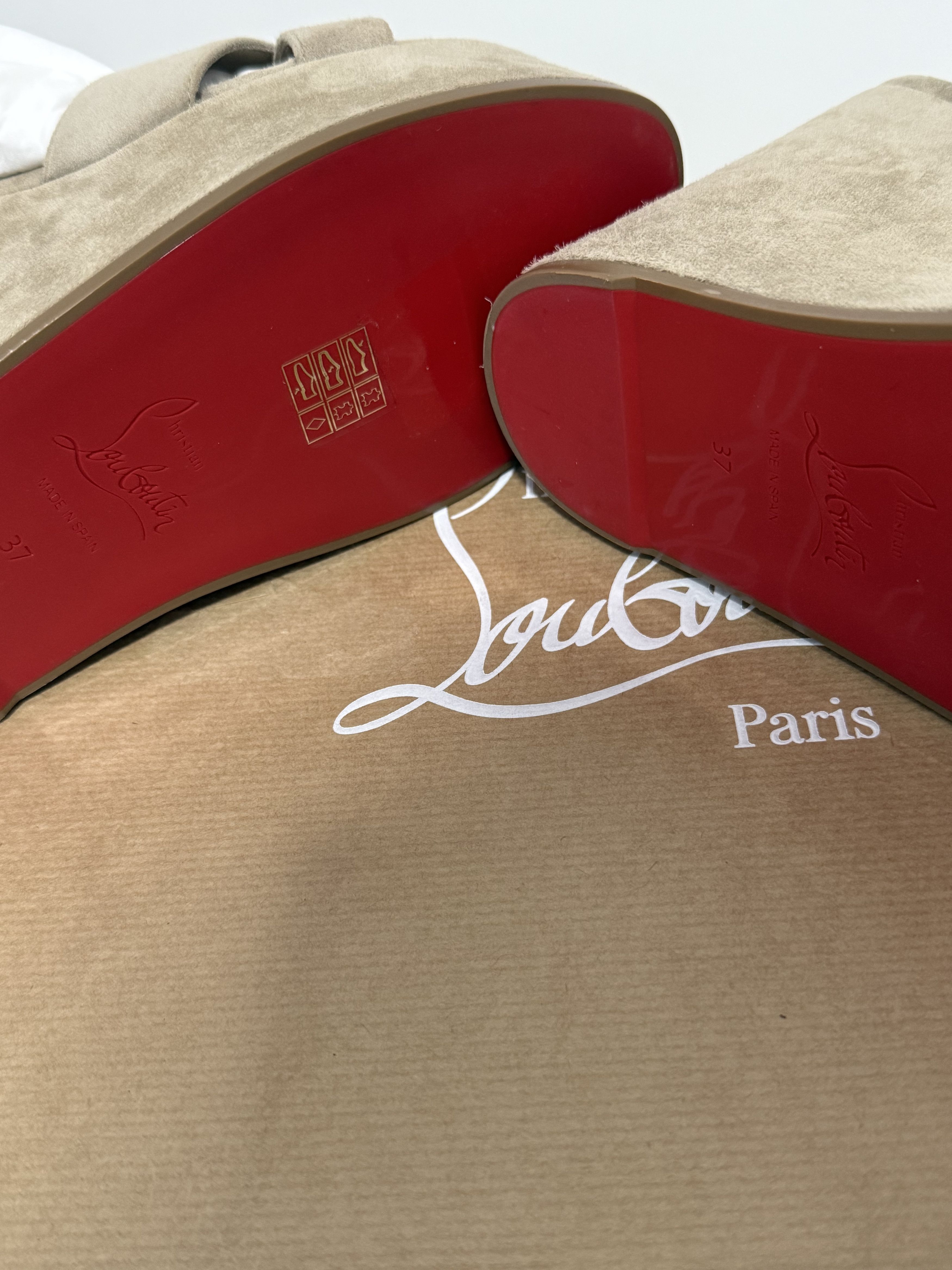 Christian Louboutin Christian Louboutin Beige Suede Wedges Size US 6 / IT 36 - 4 Thumbnail