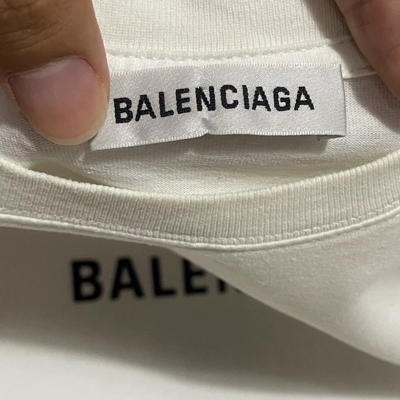Balenciaga Balenciaga Buckle Logo Short Sleeve T-Shirt White Size M Size US M / EU 48-50 / 2 - 4 Thumbnail