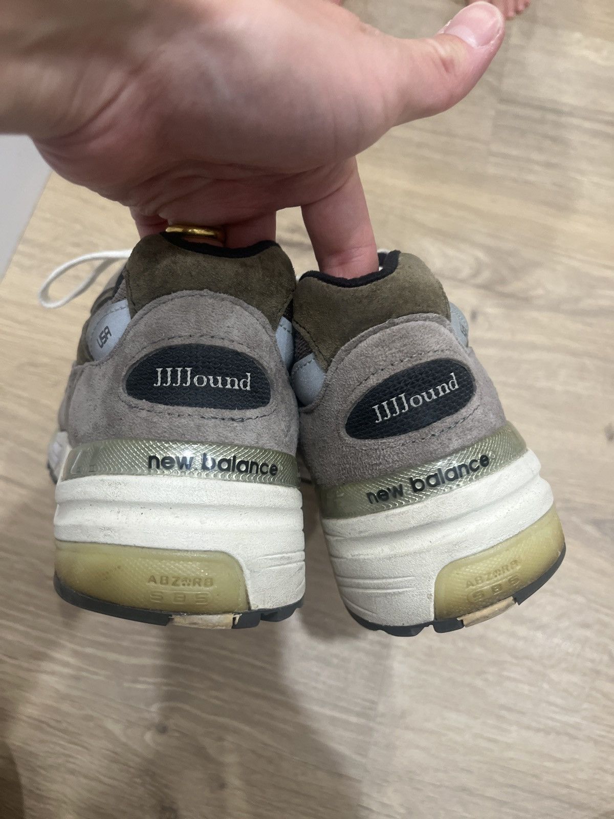 JJJJound × New Balance New Balance x JJJJOUND 992 Grey 9.5 Size US 9.5 / EU 42-43 - 5 Thumbnail