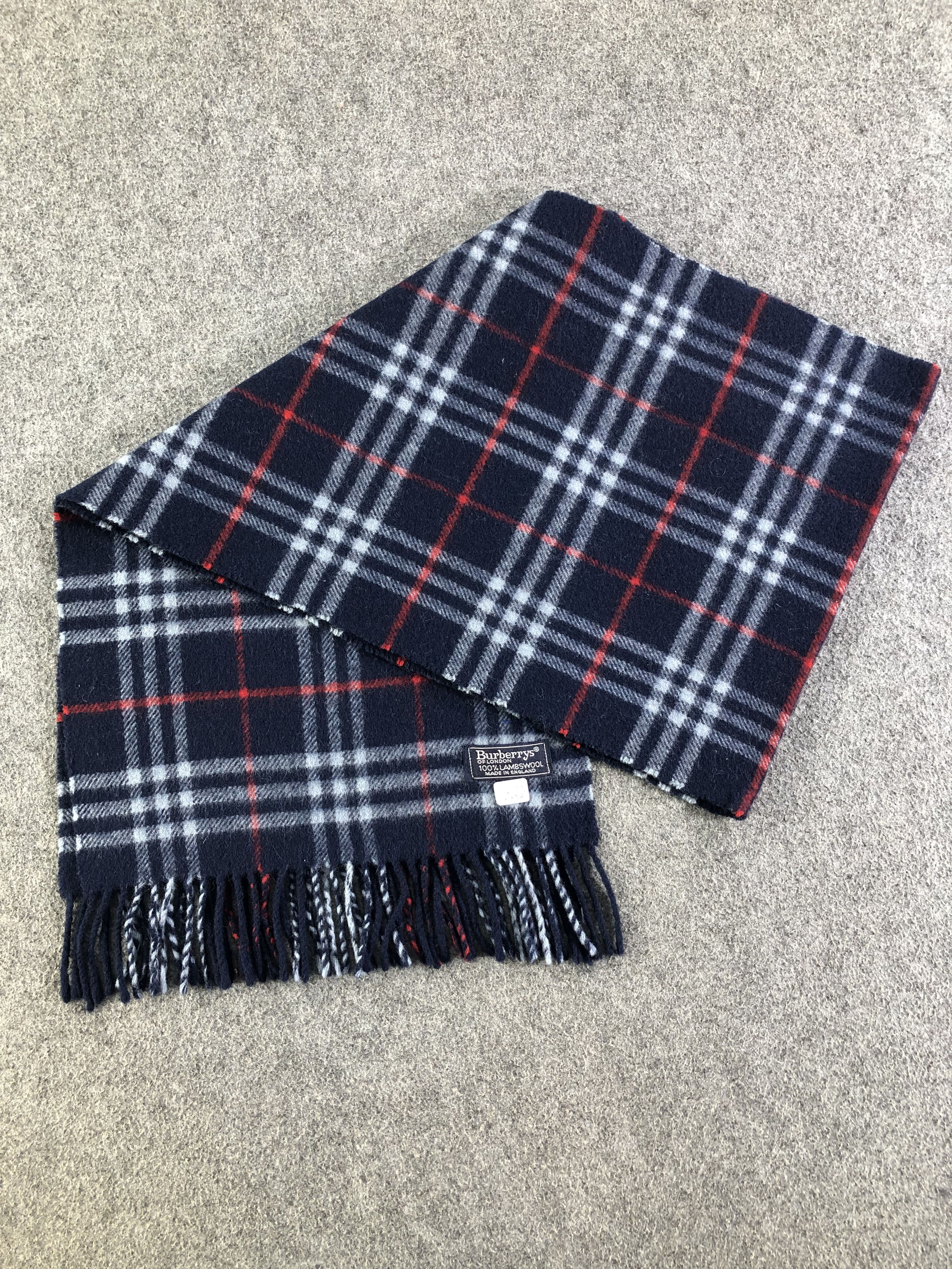 Burberry Burberry Scarf / Muffler / Neckwear Wool Size ONE SIZE - 7 Thumbnail