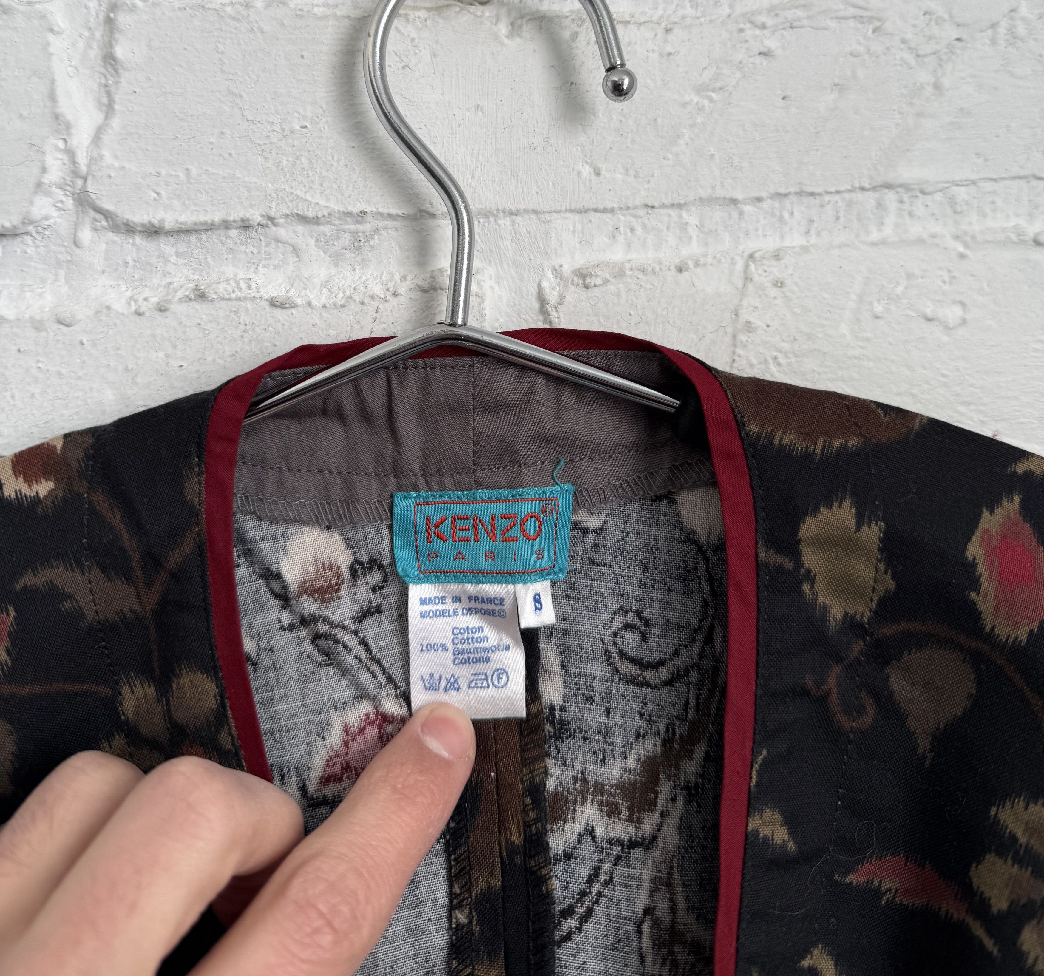 Kenzo Vintage 90s Kenzo Paris Floral Tapestry Jacket Kimono Size S / US 4 / IT 40 - 3 Thumbnail