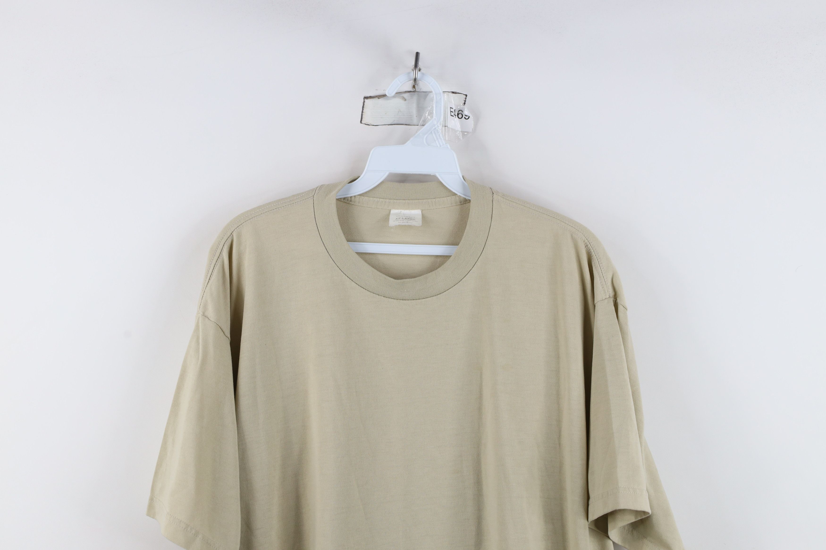Vintage Vintage 90s Streetwear Knit Short Sleeve T-Shirt Beige USA Size US XXL / EU 58 / 5 - 2 Thumbnail