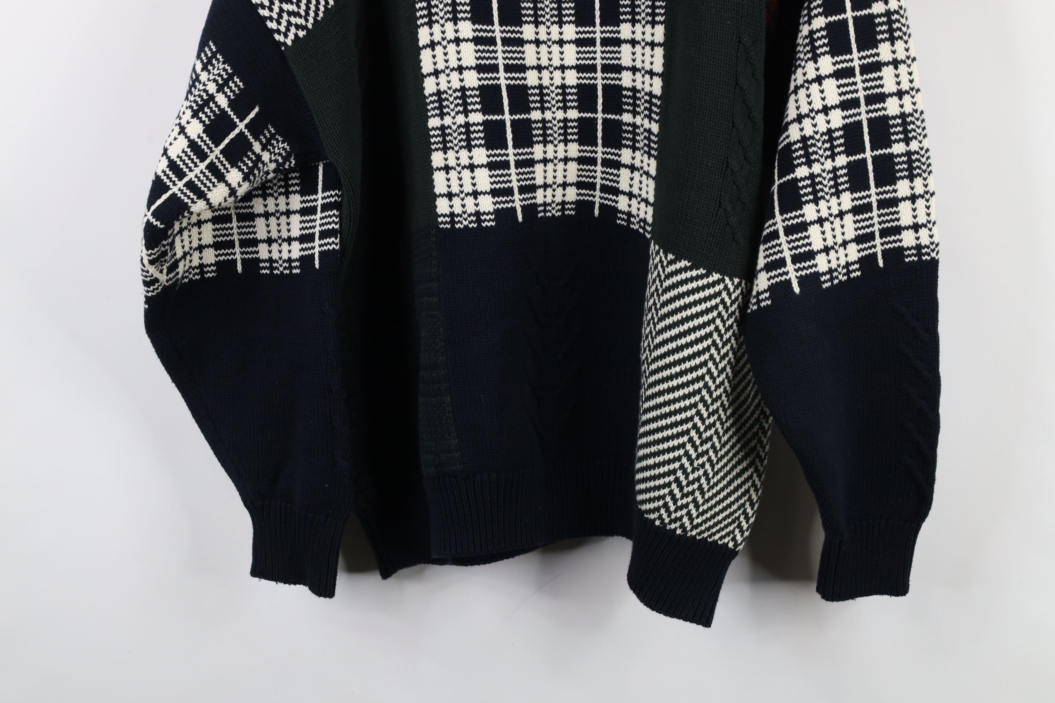Vintage Vintage 90s Streetwear Checkered Patchwork Heavy Sweater Size US L / EU 52-54 / 3 - 9 Thumbnail