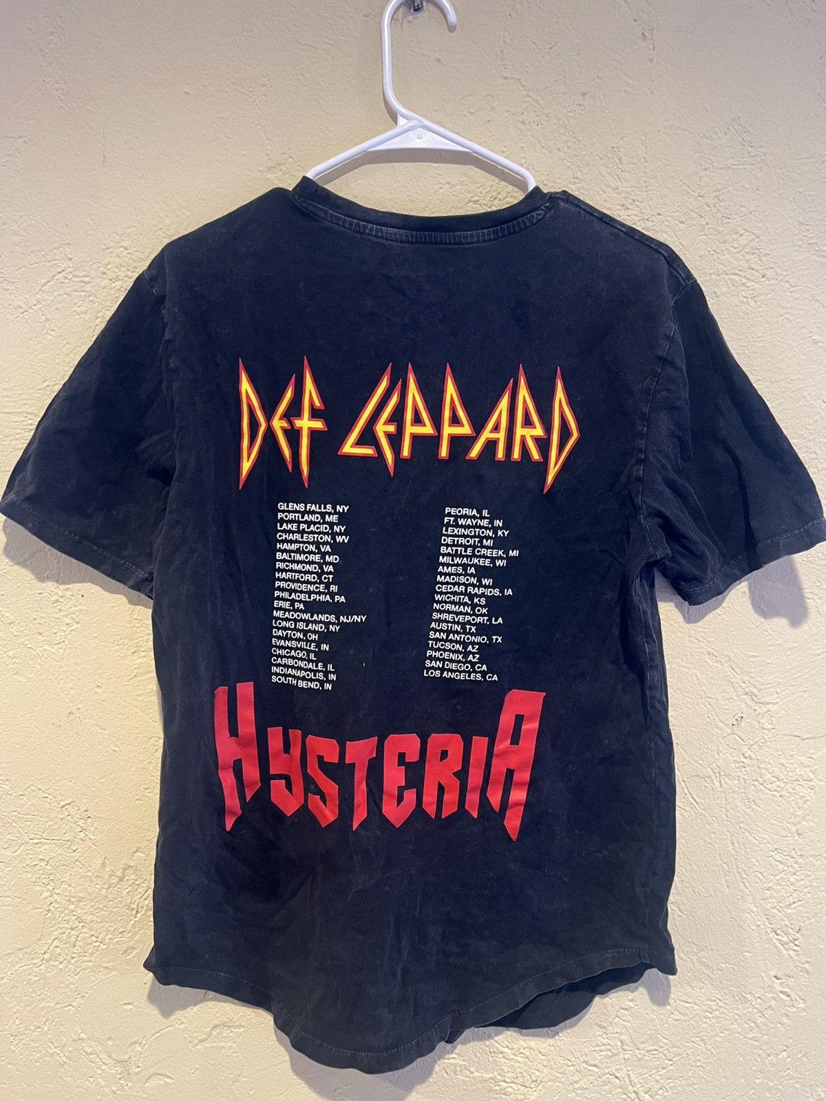 Def Leppard Vintage Def Leppard Hysteria Tee Size US M / EU 48-50 / 2 - 2 Thumbnail