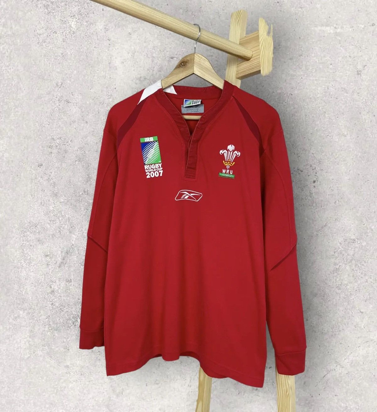 Reebok Vintage Y2k Reebok Rugby Shirt 2007 Size US L / EU 52-54 / 3 - 1 Thumbnail