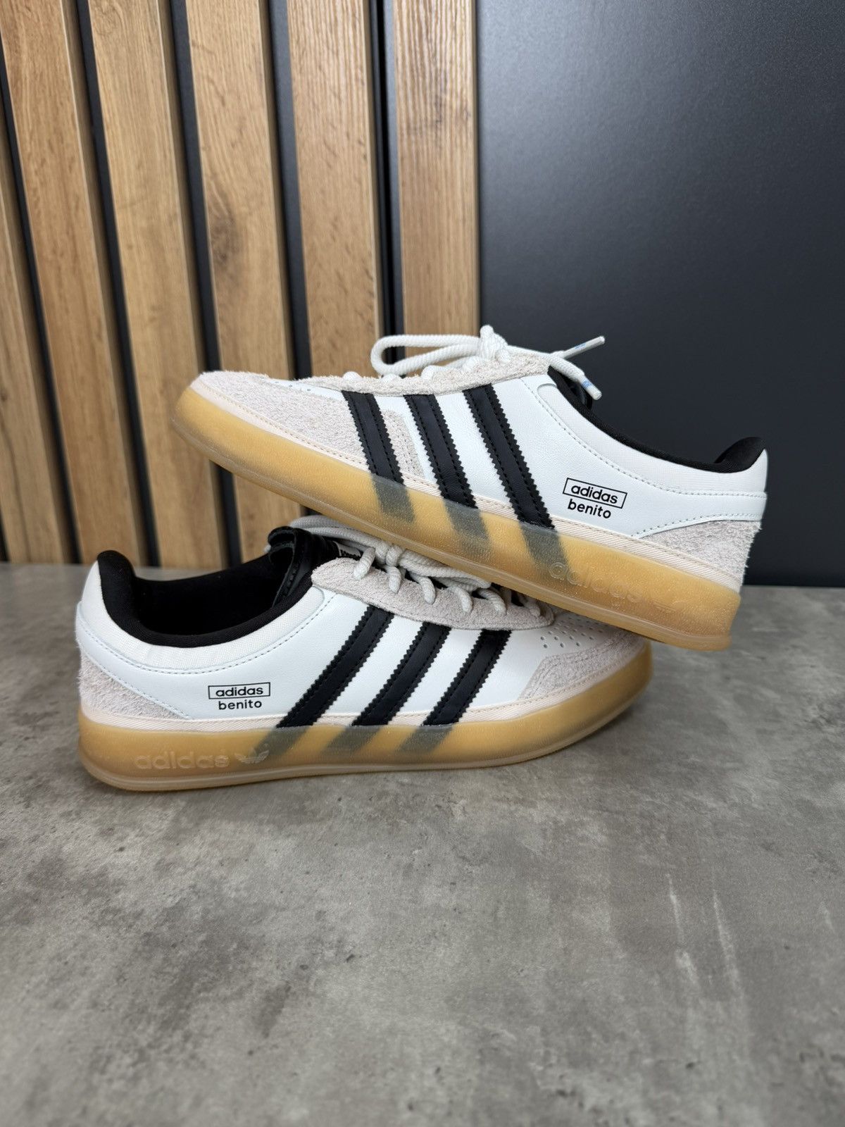 Adidas Bad Bunny x Adidas Gazelle Indoor Off White Size US 7 Size US 7 / EU 40 - 5 Thumbnail