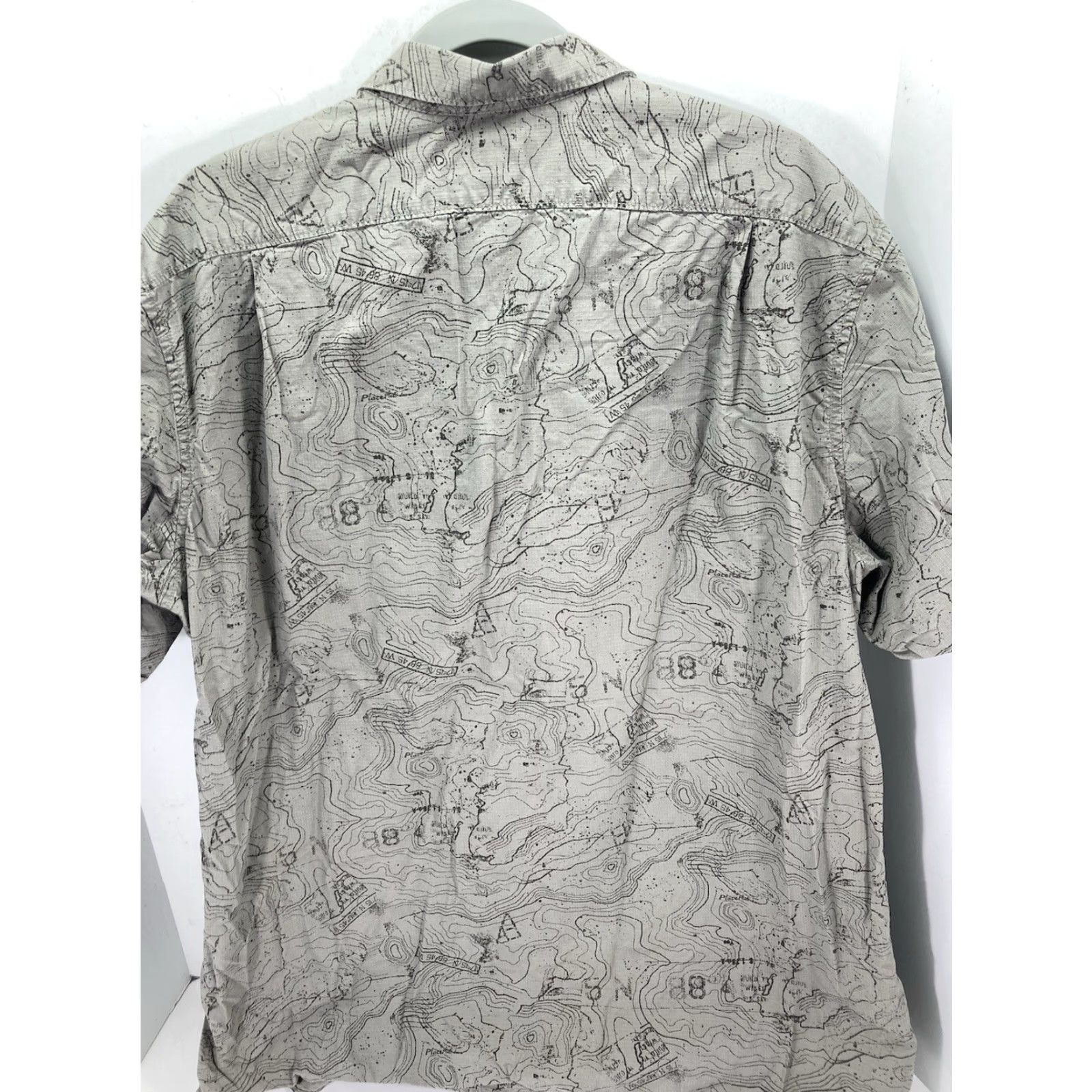 Eddie Bauer Eddie Bauer Camp Shirt Men XL Gray Rip Stop Canvas AOP Terrain Map Short Sleeve Button-Up Neck Collared Shirt Size US XL / EU 56 / 4 - 6 Thumbnail