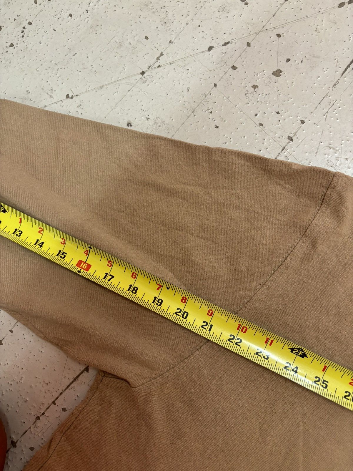 Carhartt × Vintage ***FINAL DROP***RARE 00s CARHARTT SPELL OUT LONG SLEEVE XL Size US XL / EU 56 / 4 - 8 Thumbnail