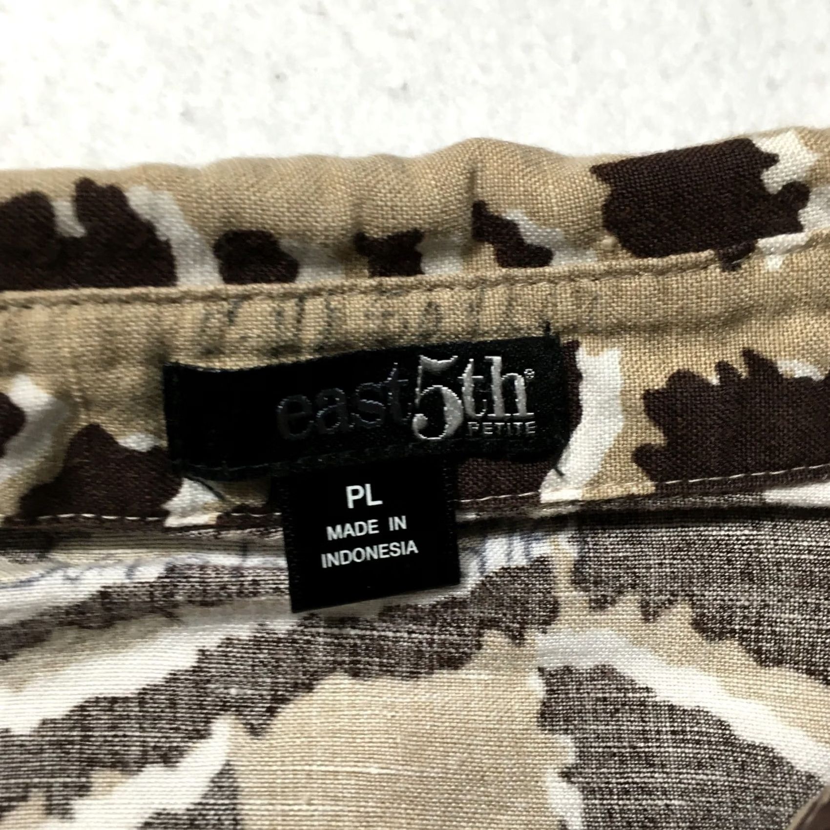 Vintage East 5th Shirt Women's PL brown beige Button-down Short Sleeve Size L / US 10 / IT 46 - 2 Thumbnail