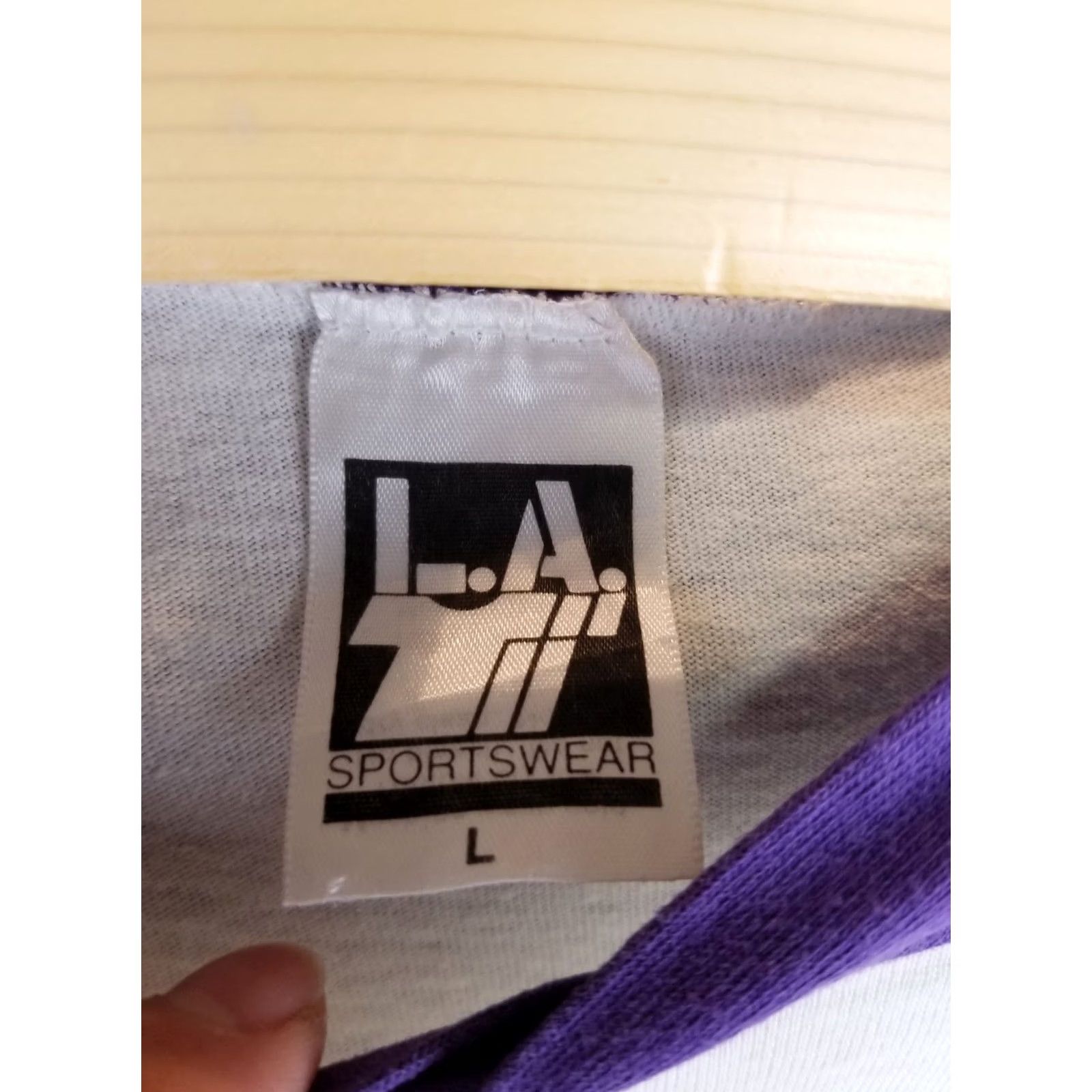 Vintage Keywords: Vintage Shirt, 90s New York Hooded White Purple Cotton Large Single Stitch Clothing, Size US L / EU 52-54 / 3 - 6 Thumbnail