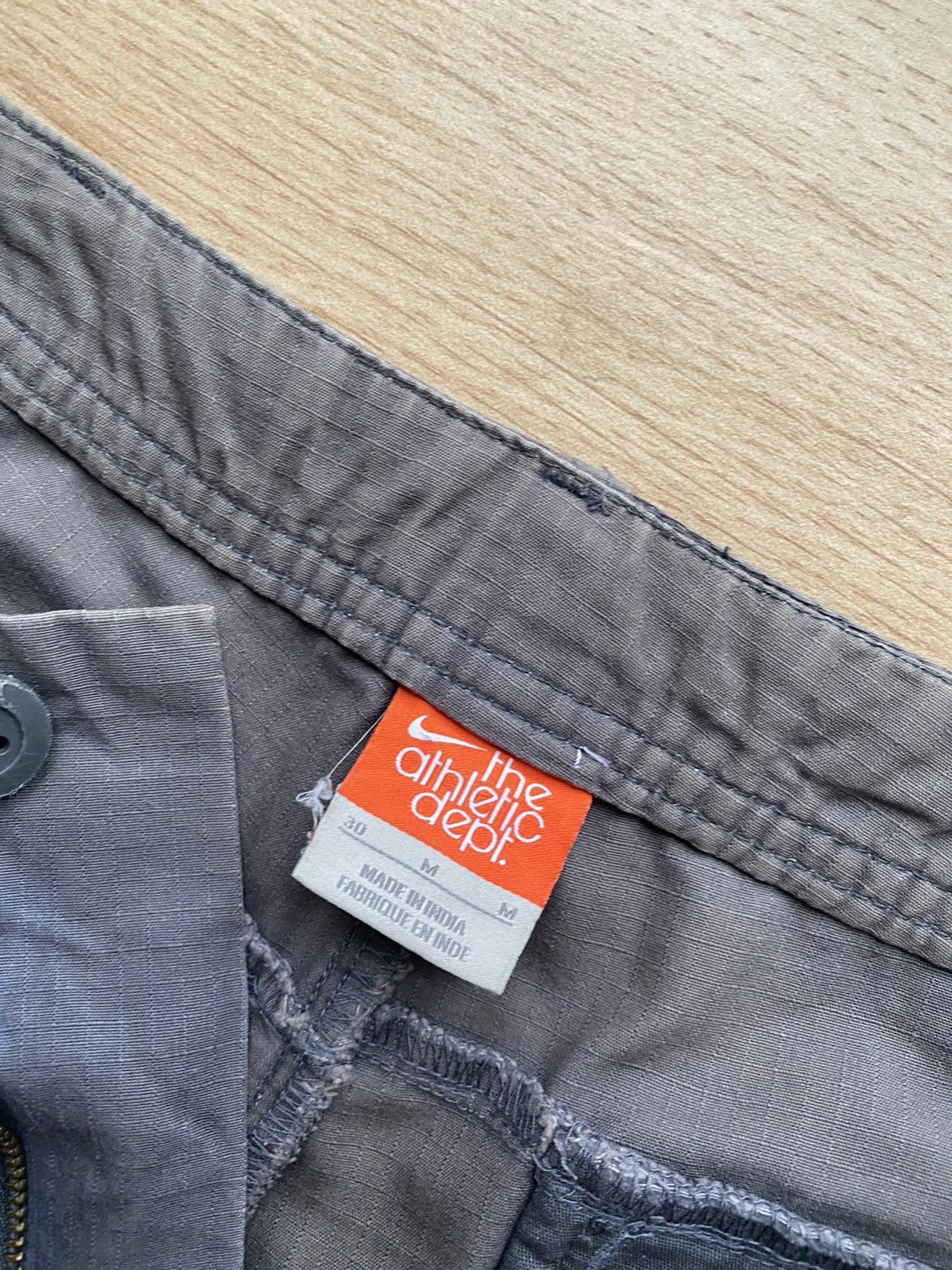Nike Vintage Nike Cargo Pants Distressed Size US 32 / EU 48 - 9 Thumbnail