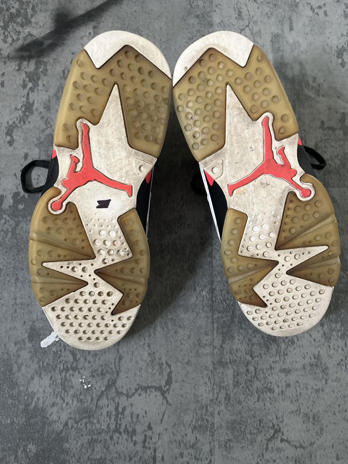 Jordan Brand Air Jordan 6 Low White Infrared (304401-123) – Men’s Size 8 Size US 8 / EU 41 - 5 Thumbnail