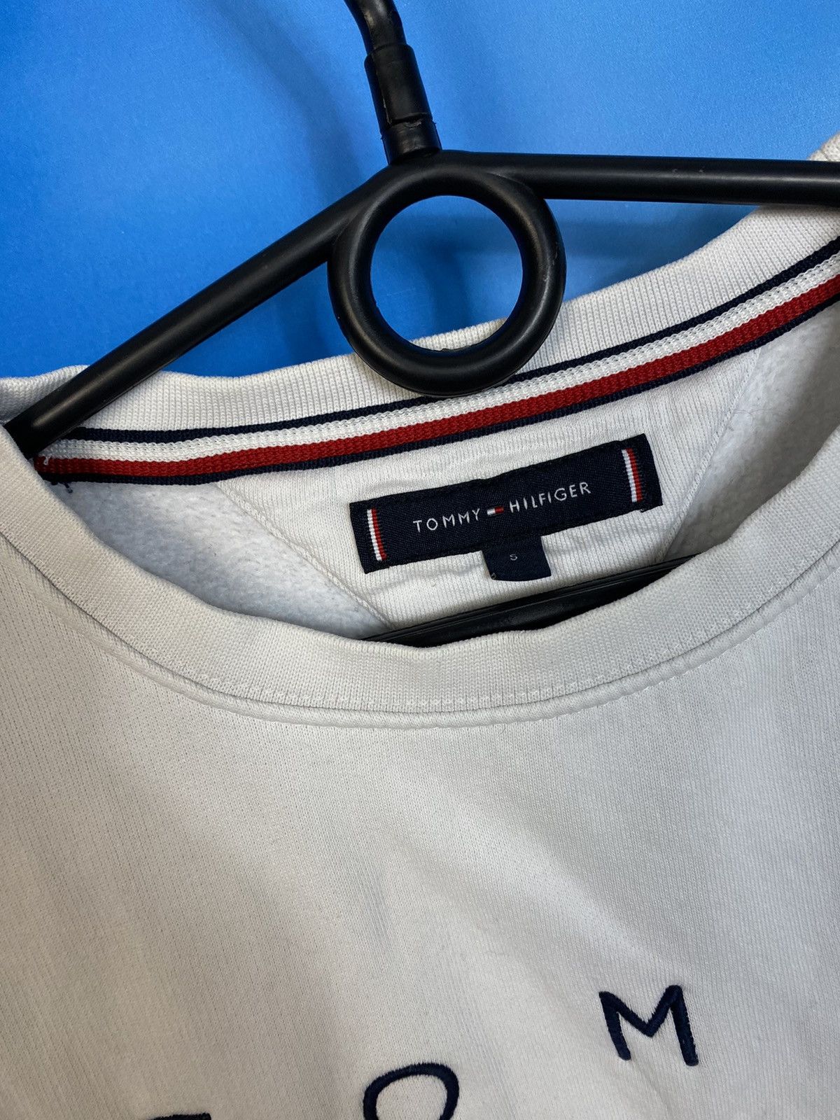 Tommy Hilfiger 🔥Tommy Hilfiger rare embroidered big logo Size US S / EU 44-46 / 1 - 4 Thumbnail