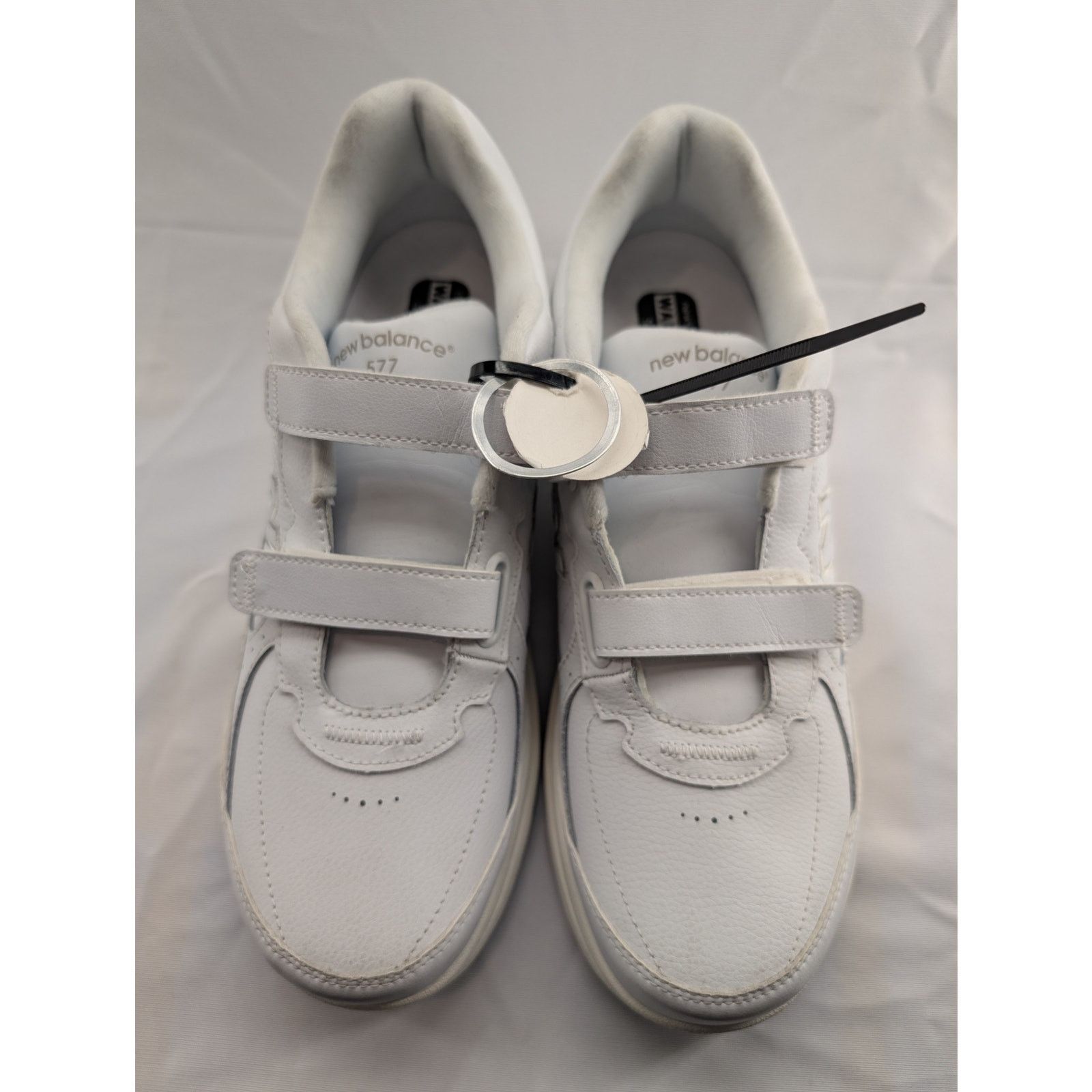New Balance New Balance Unisex WW577VW Hook & Loop Walk Shoe M11/W12.5 D Size US 11 / EU 44 - 3 Thumbnail