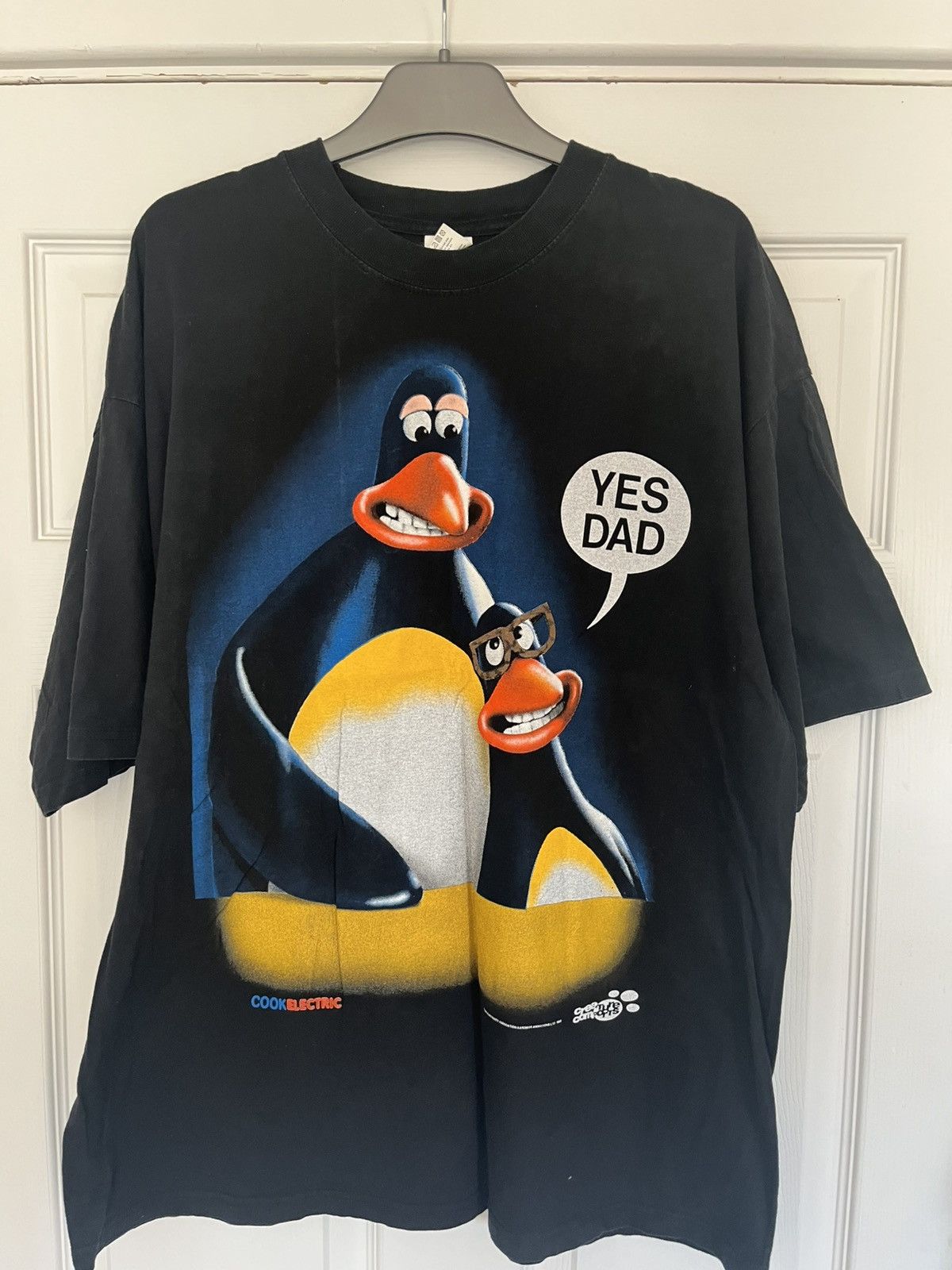 Vintage 1993 “YES DAD” CREATURE COMFORTS AARDMAN ANIMATIONS RARE Size US XL / EU 56 / 4 - 1 Thumbnail