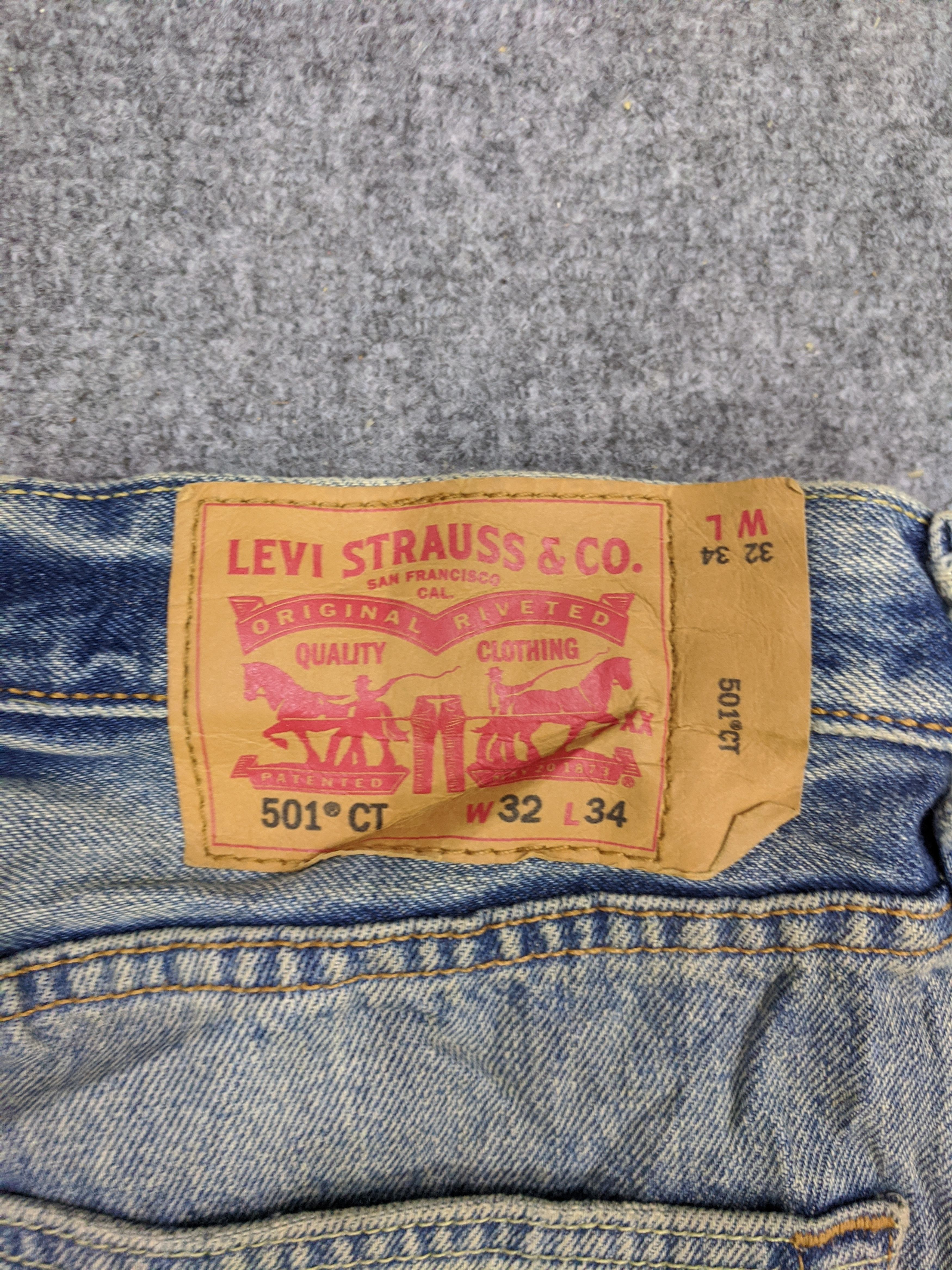 Levi's × Vintage Vintage Distressed Levis 501 Faded Blue Jeans 33x33 Size US 33 - 5 Thumbnail