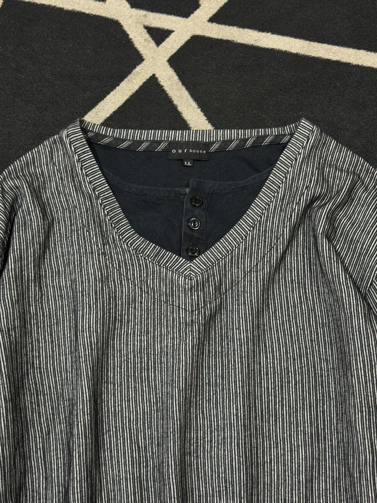 Tornado Mart Ourhouse Japanese Thermal Long Sleeve Gothic Styled Size US L / EU 52-54 / 3 - 3 Thumbnail
