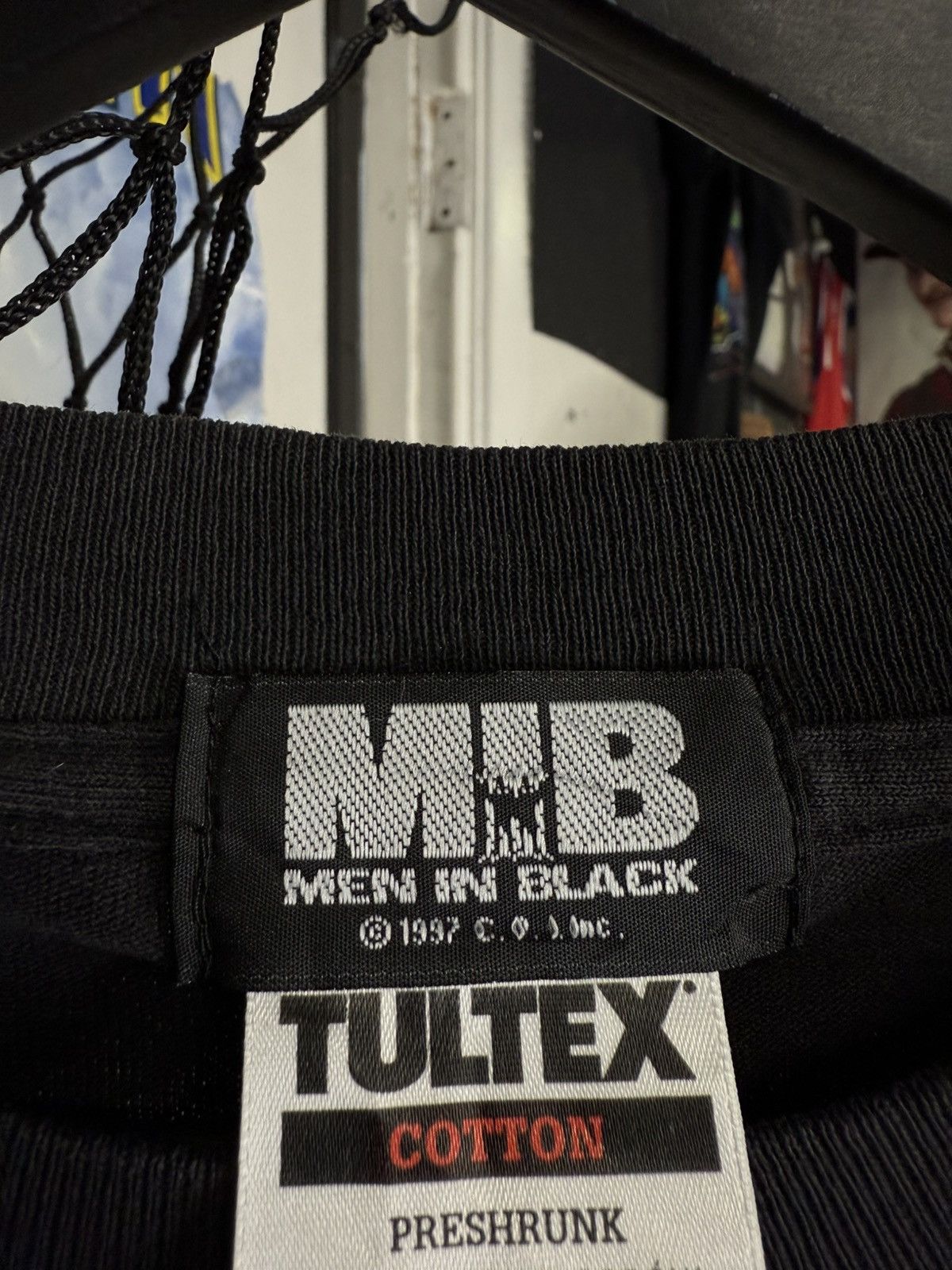 Vintage Vintage 1997 Men in Black Movie T-Shirt Adult Size Medium Size US M / EU 48-50 / 2 - 4 Thumbnail