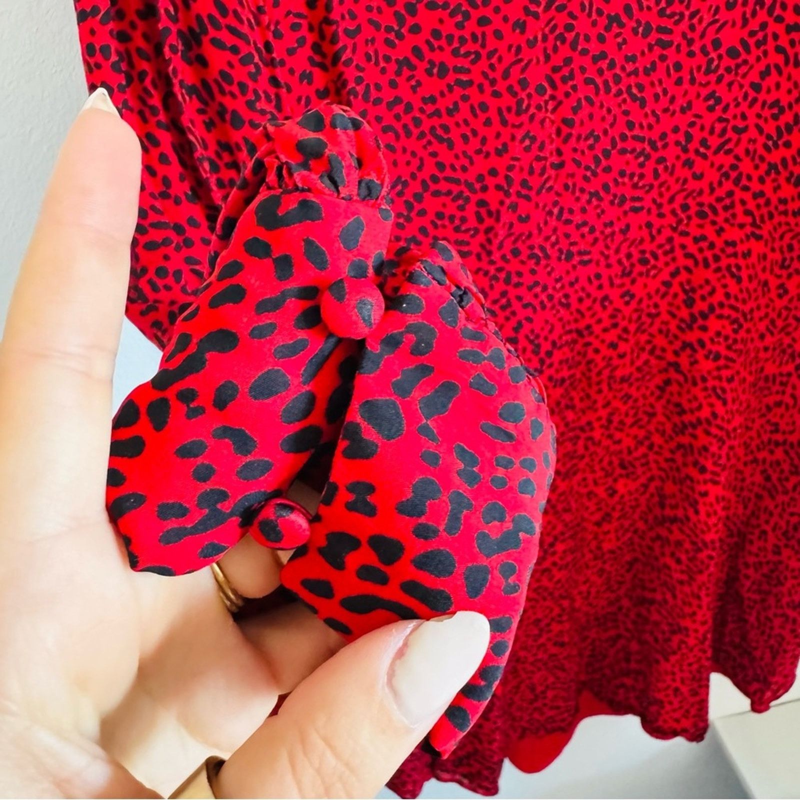 Alice + Olivia ALICE OLIVIA Red Black Polka Dot Silky VNeck Mini Dress 12 Size XL / US 12-14 / IT 48-50 - 8 Thumbnail