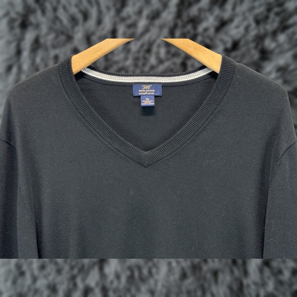 Brooks Brothers **Brooks Brothers Men Black X-Large V-Neck Pullover Supima Cotton Knit** User: **Brooks Brothers Men X-Large Black V-Neck Supima Cotton Knit Sweater** Size US XL / EU 56 / 4 - 1 Thumbnail