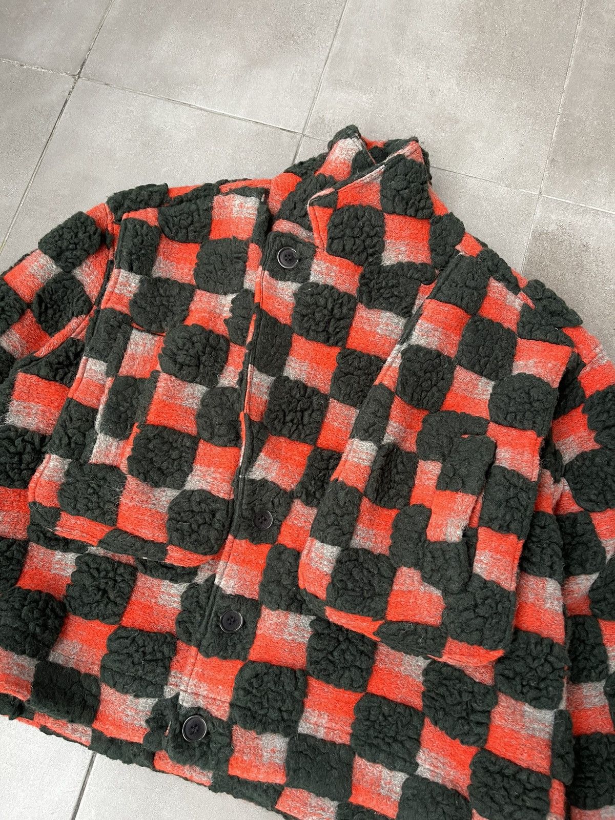 Henrik Vibskov !DS! AW23 Henrik Vibskov Big Bag Teddy Checks Jacket Size US L / EU 52-54 / 3 - 17 Thumbnail