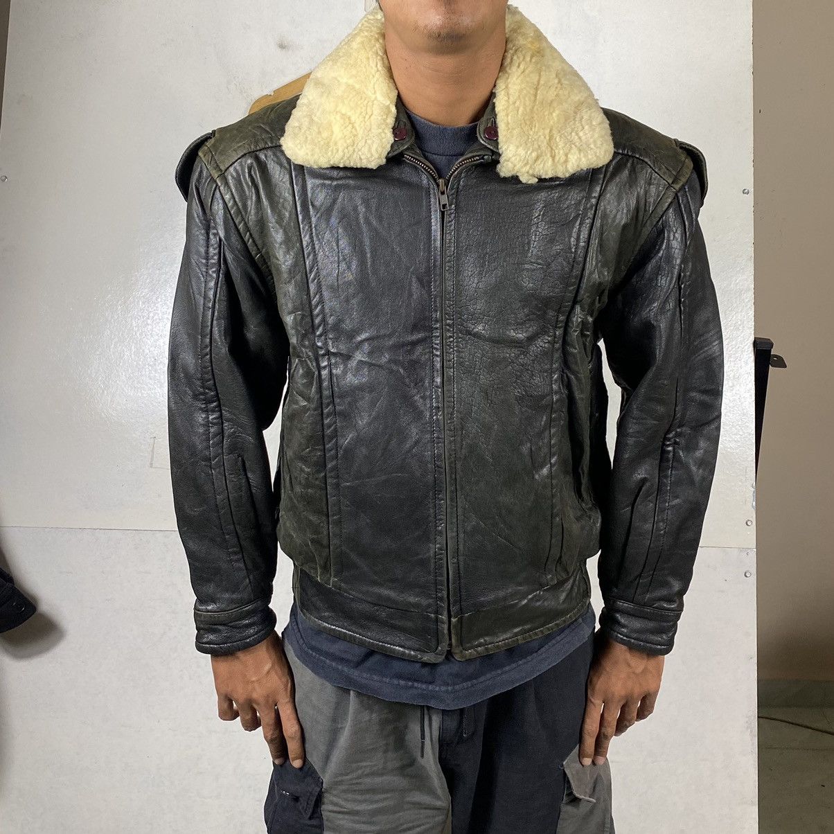 Robert Comstock 💥60s ROBERT COMSTOCK AVIATOR LEATHER JACKET Size US M / EU 48-50 / 2 - 12 Thumbnail