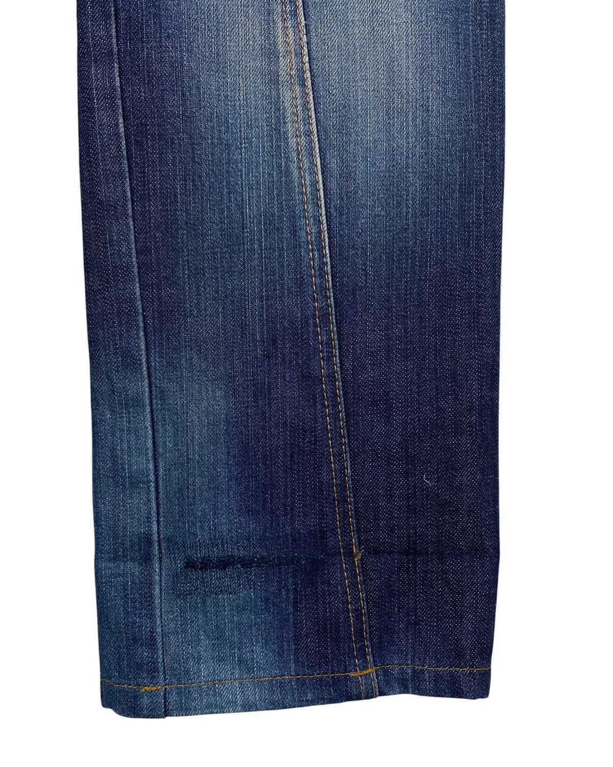 Marithe + Francois Girbaud Marithé François Girbaud Crossed Red Enamel Tape Denim Jeans Size US 30 / EU 46 - 19 Thumbnail