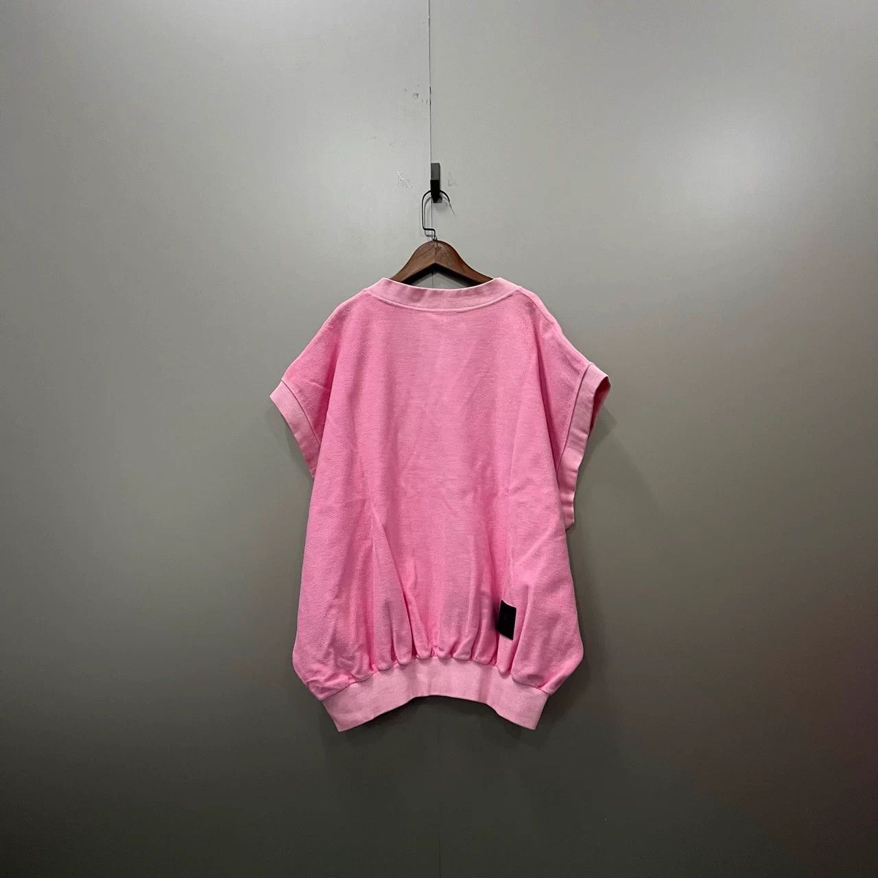WE11DONE WE11DONE pink logo V-neck vest S size Size S / US 4 / IT 40 - 2 Thumbnail