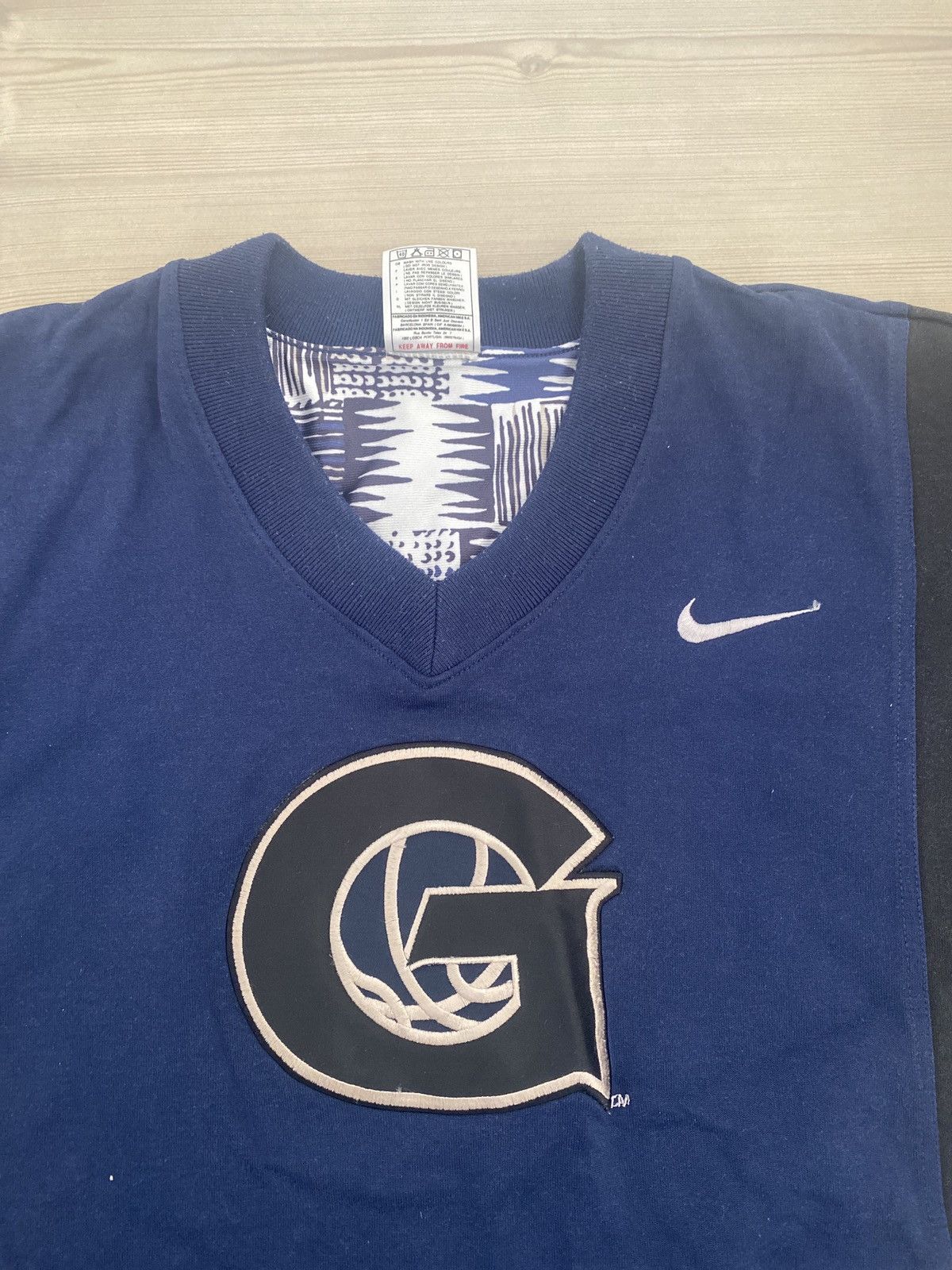 Nike Georgetown Hoya Nike Vintage Size US M / EU 48-50 / 2 - 2 Thumbnail